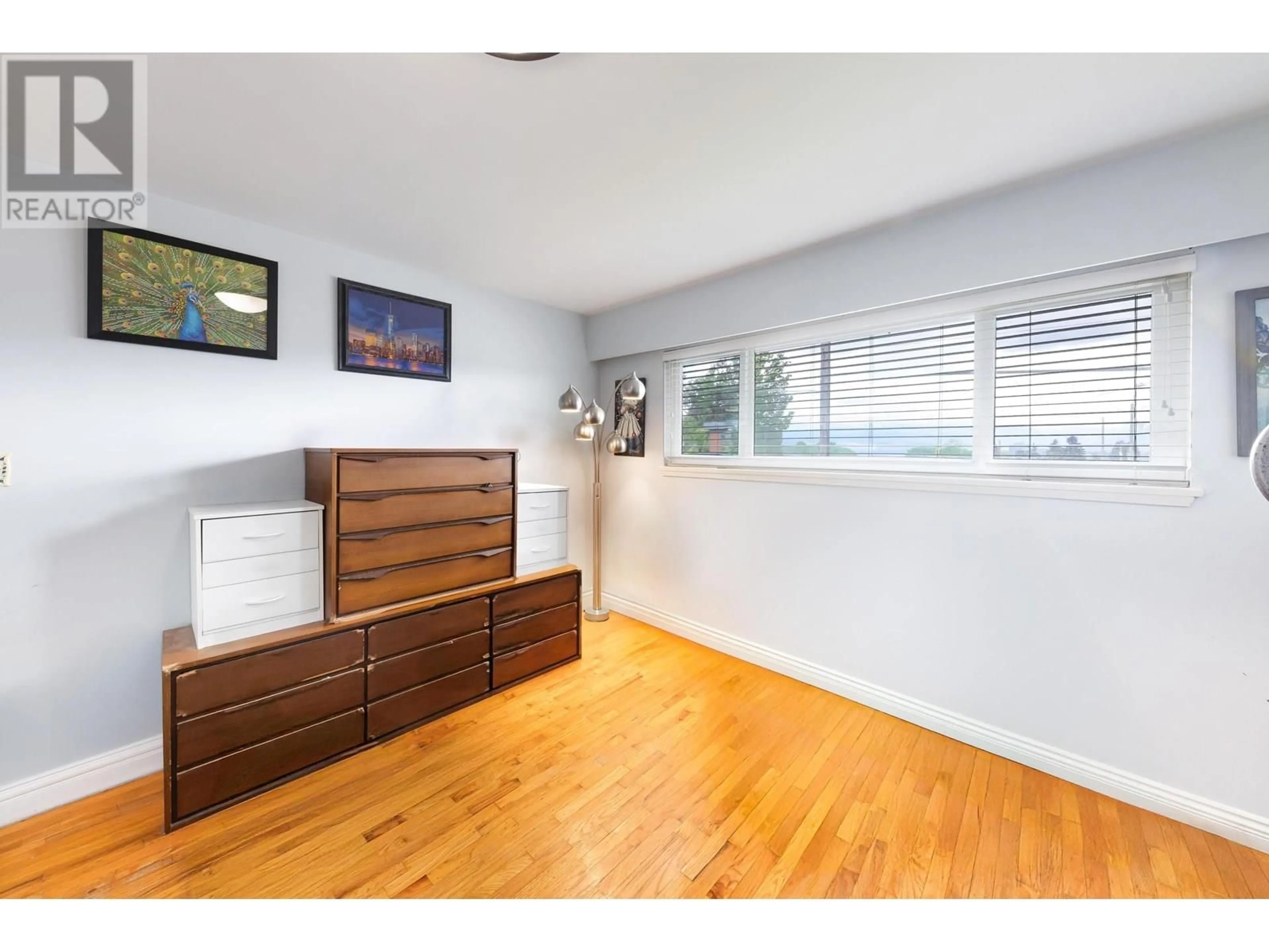 A pic of a room for 7724 GOODLAD STREET, Burnaby British Columbia V5E2H6