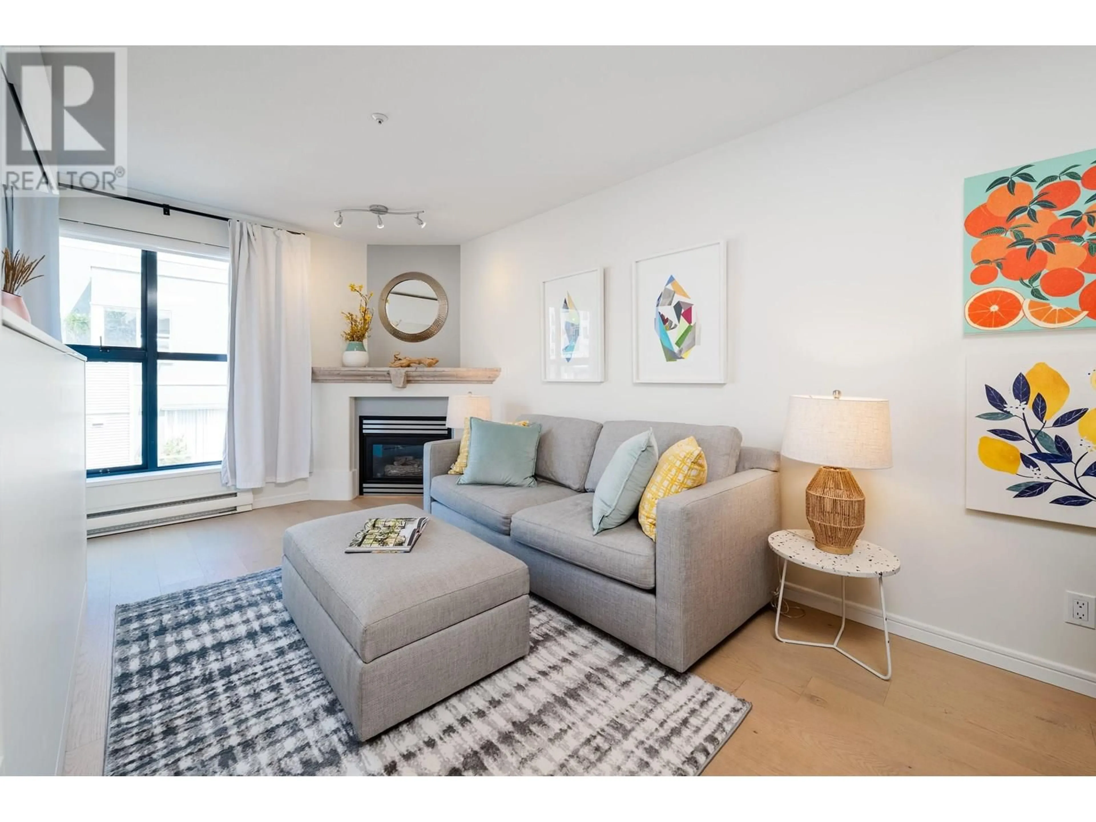 Living room with furniture, unknown for 404 - 2688 VINE STREET, Vancouver British Columbia V6K4T6