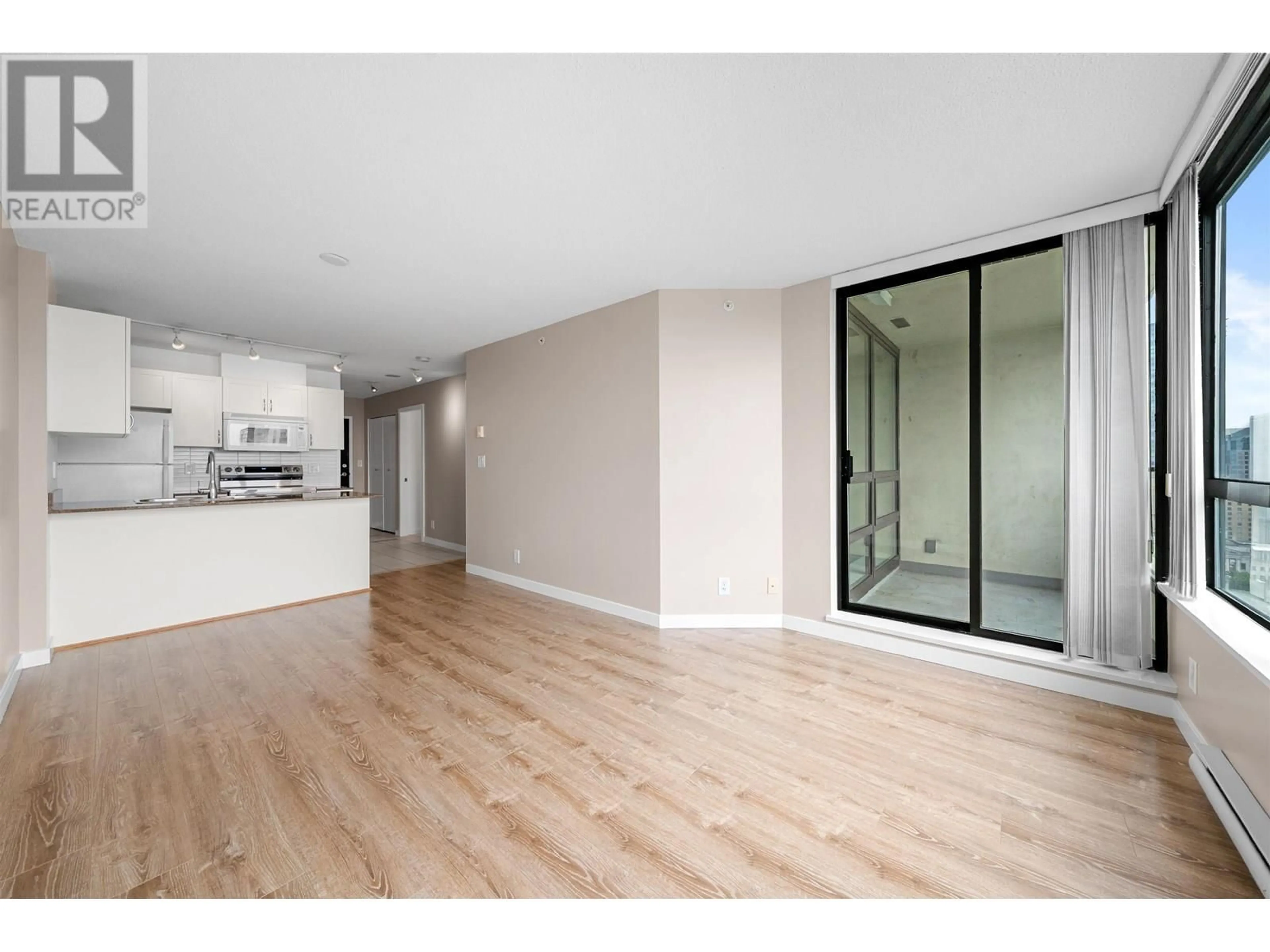 A pic of a room for 1923 - 938 SMITHE STREET, Vancouver British Columbia V6Z3H8