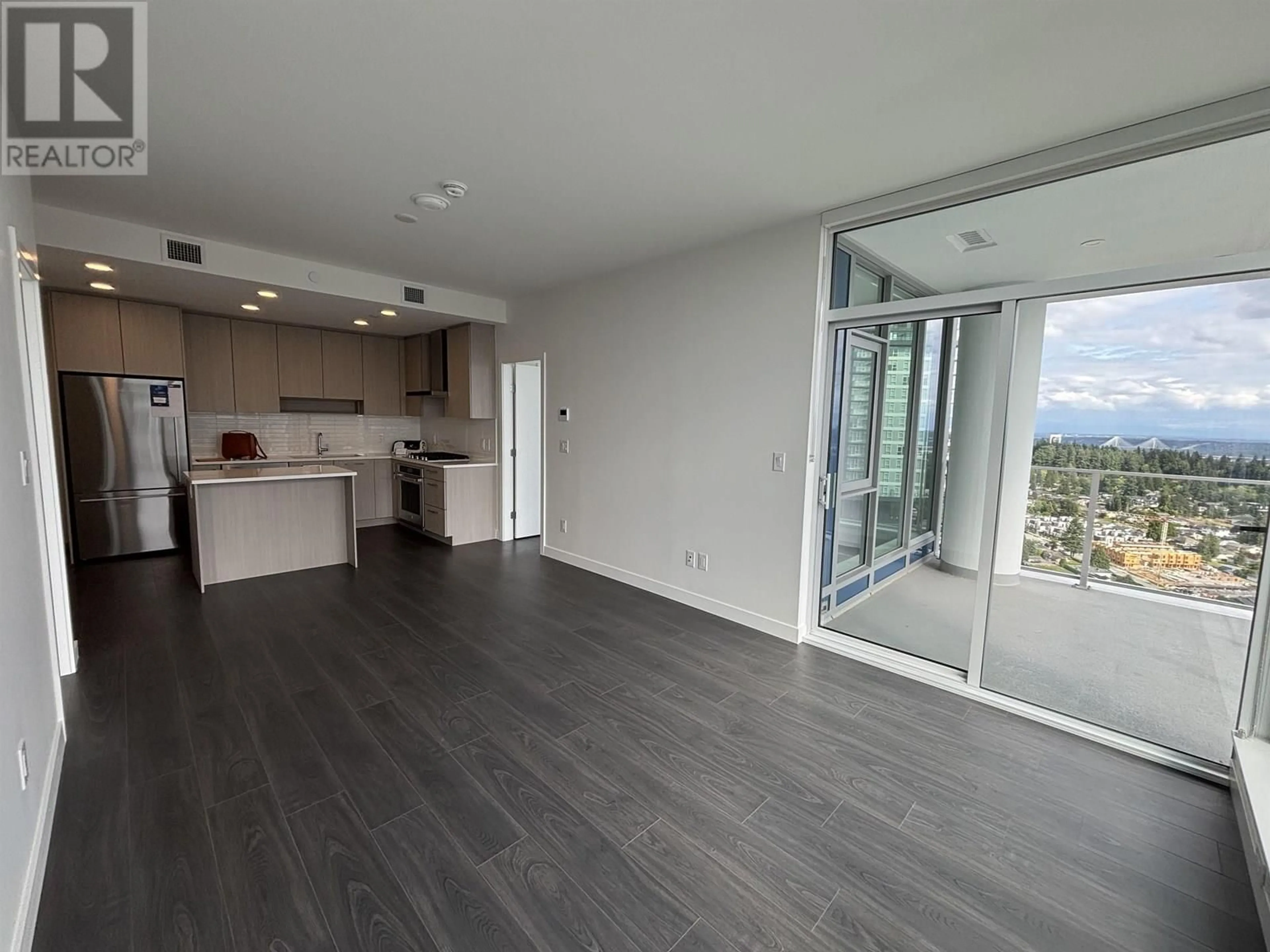 A pic of a room for 3606 - 518 CLARKE ROAD, Coquitlam British Columbia V3J0S7