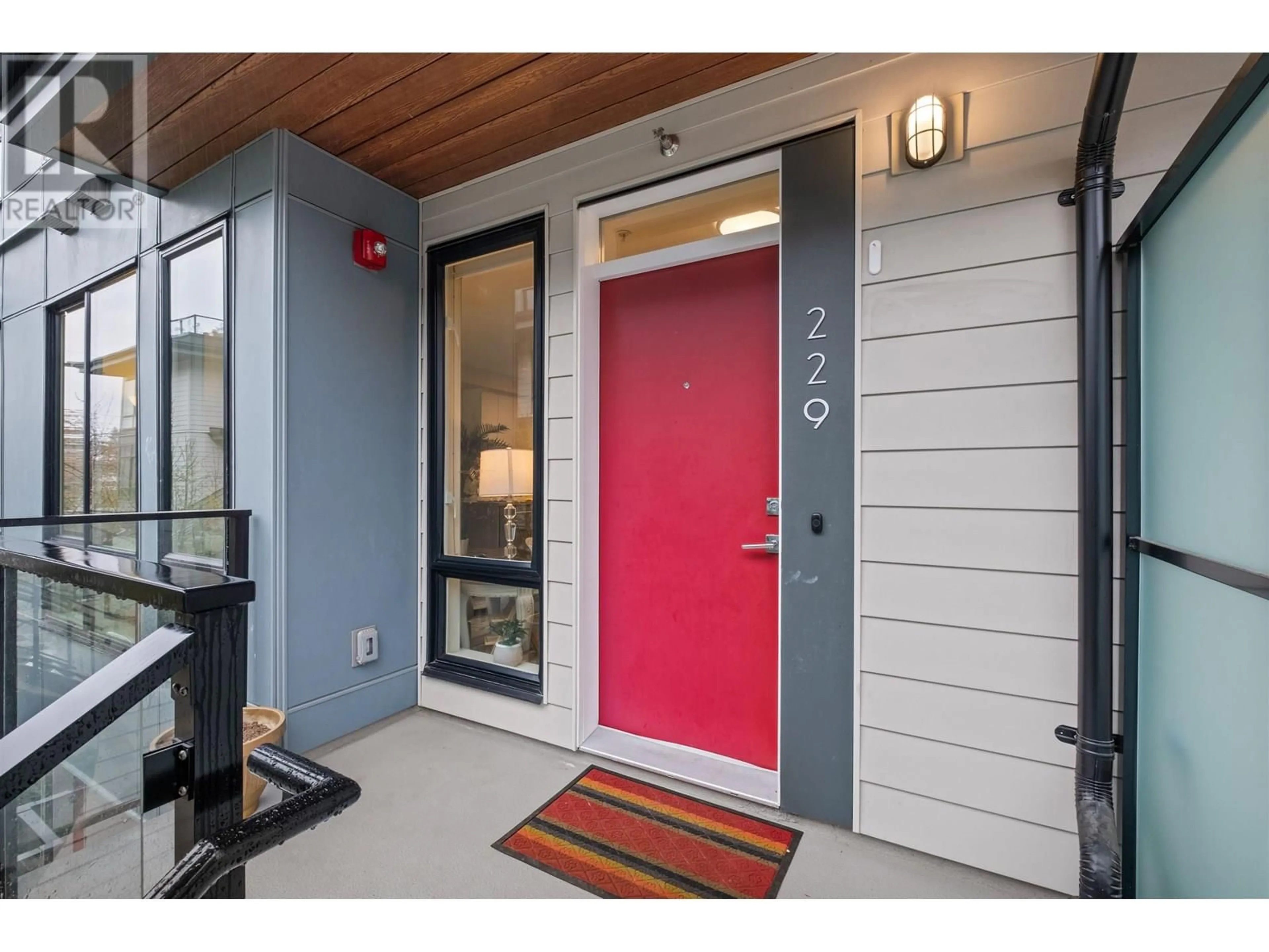 Indoor entryway for 229 - 708 LEA AVENUE, Coquitlam British Columbia V3J4H5