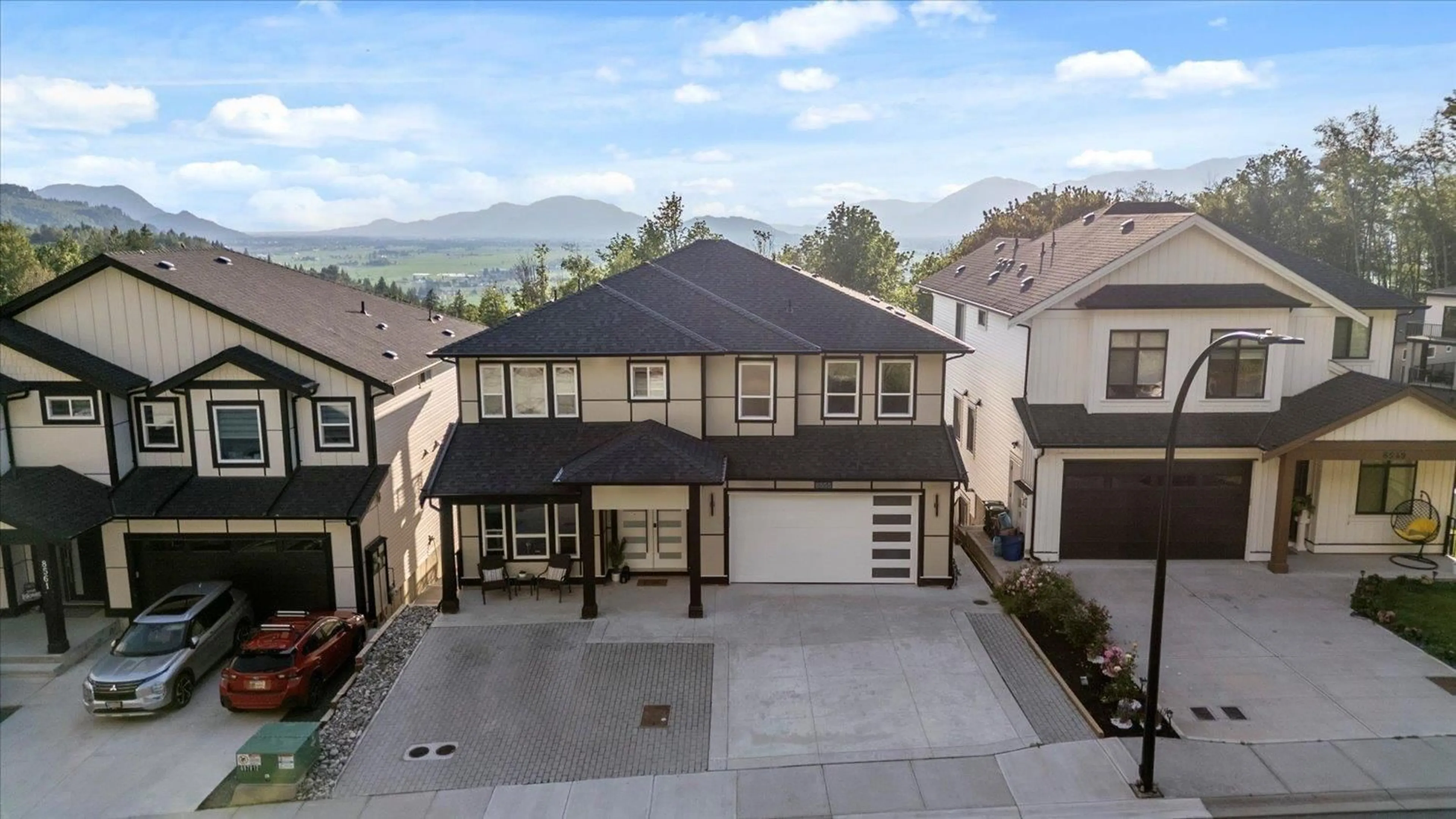 A pic from outside/outdoor area/front of a property/back of a property/a pic from drone, mountain view for 8555 FOREST GATE DRIVE, Chilliwack British Columbia V4Z0C7