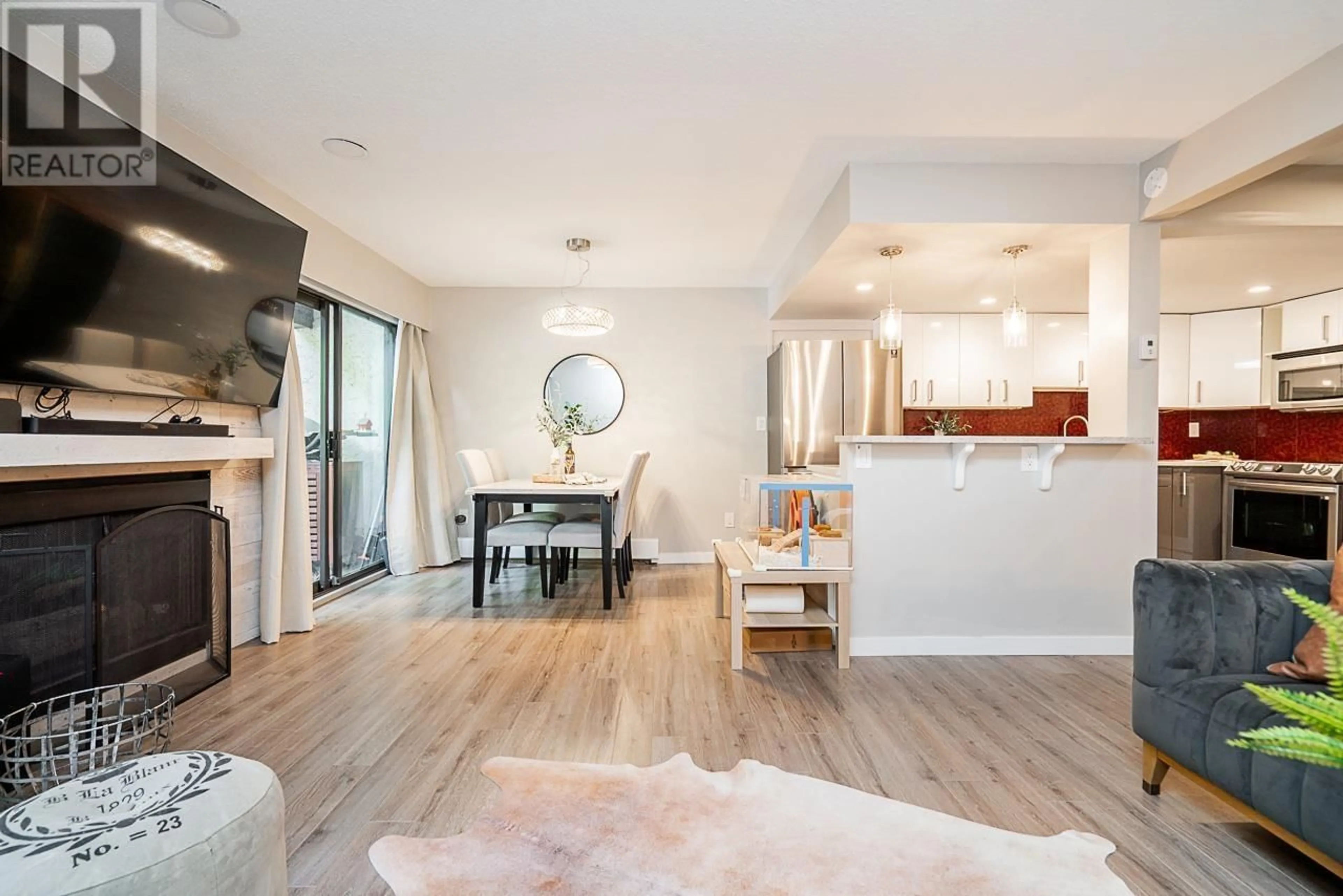 Unknown for 122 - 1040 KING ALBERT AVENUE, Coquitlam British Columbia V3J1X5