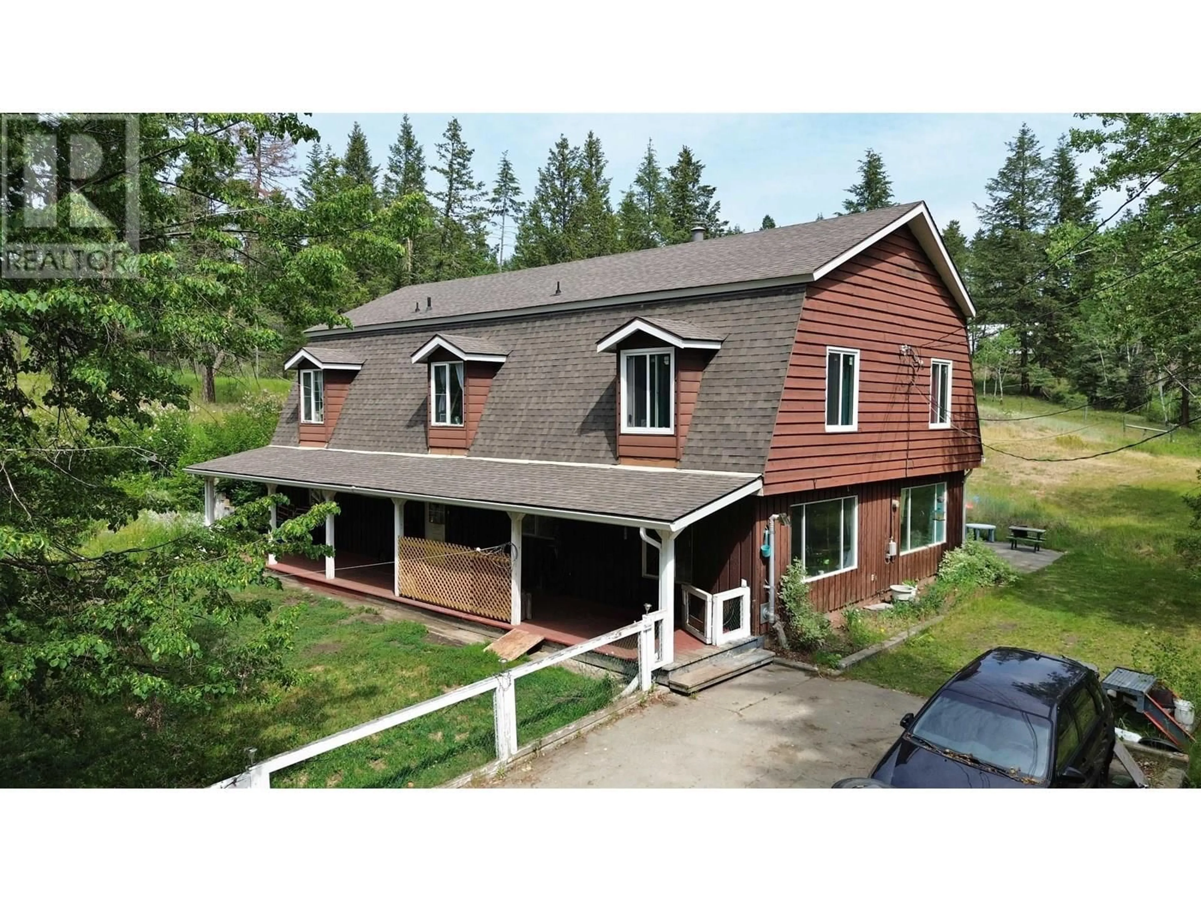 A pic from outside/outdoor area/front of a property/back of a property/a pic from drone, building for 1650 COYOTE ROAD, Williams Lake British Columbia V2G4X8