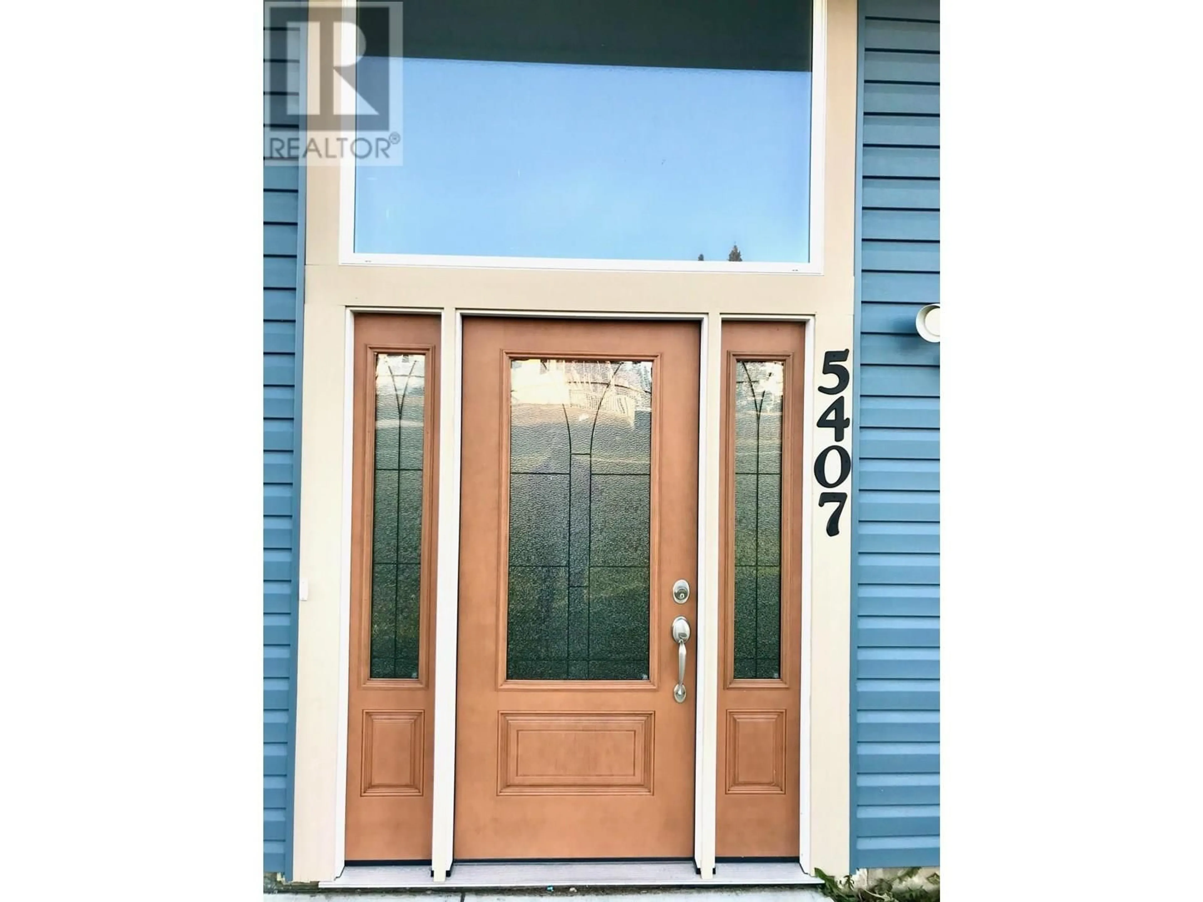 Indoor entryway for 5407 54 AVENUE, Fort Nelson British Columbia V0C1R0