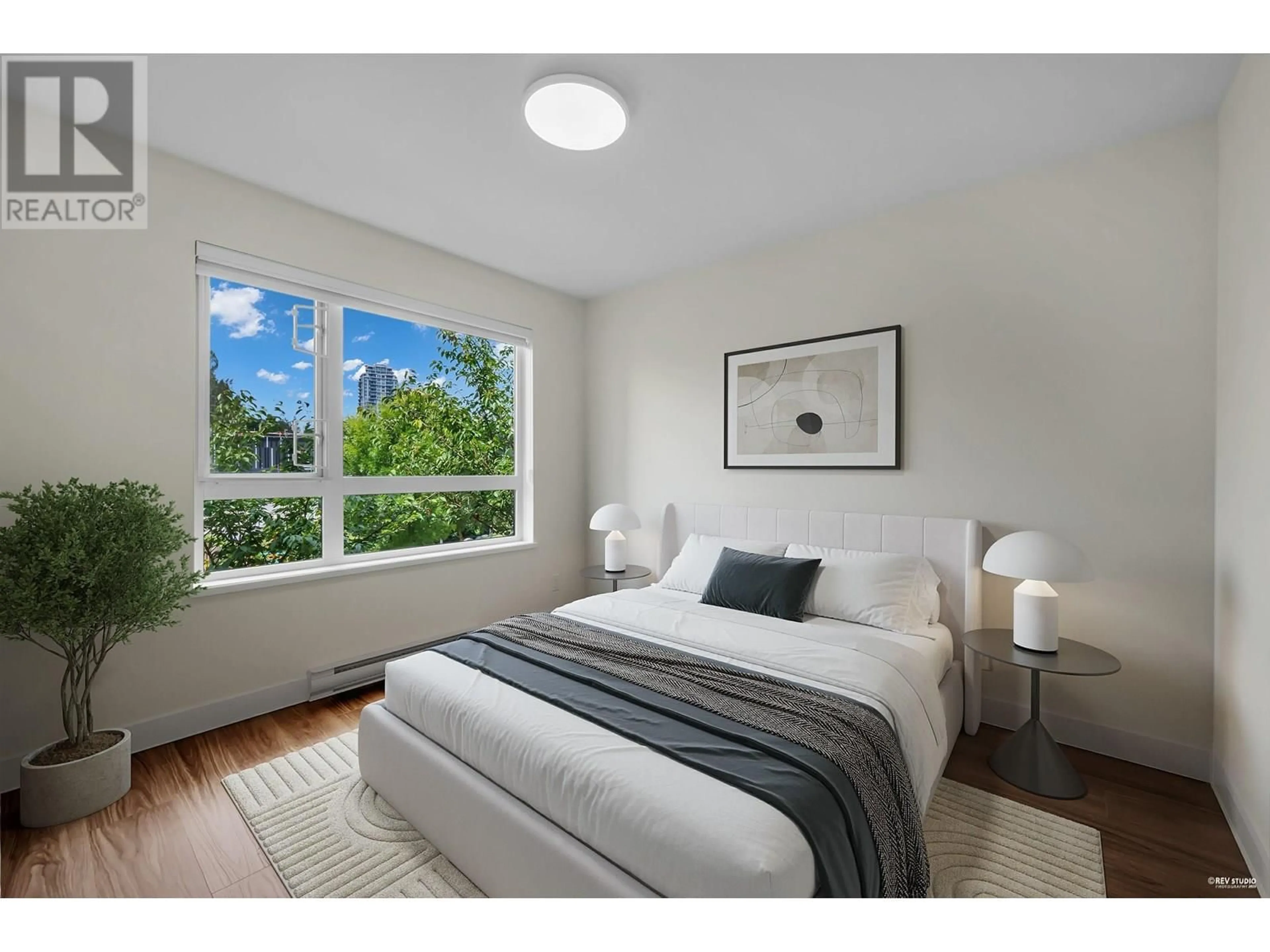 Bedroom with bed, unknown for 212 - 7058 14TH AVENUE, Burnaby British Columbia V3N0E6