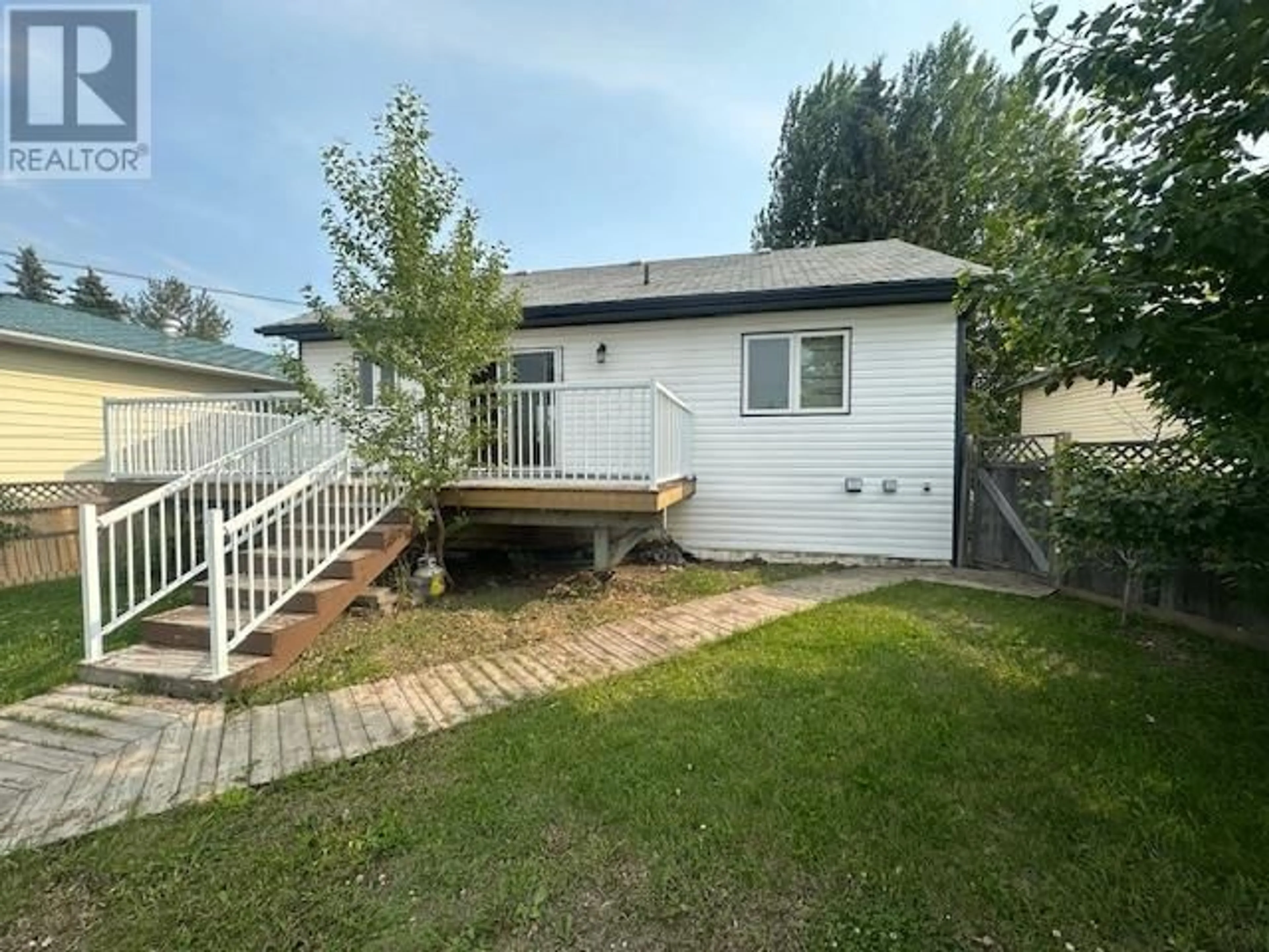 Shed for 8216 94 AVENUE, Fort St. John British Columbia V1J1E8