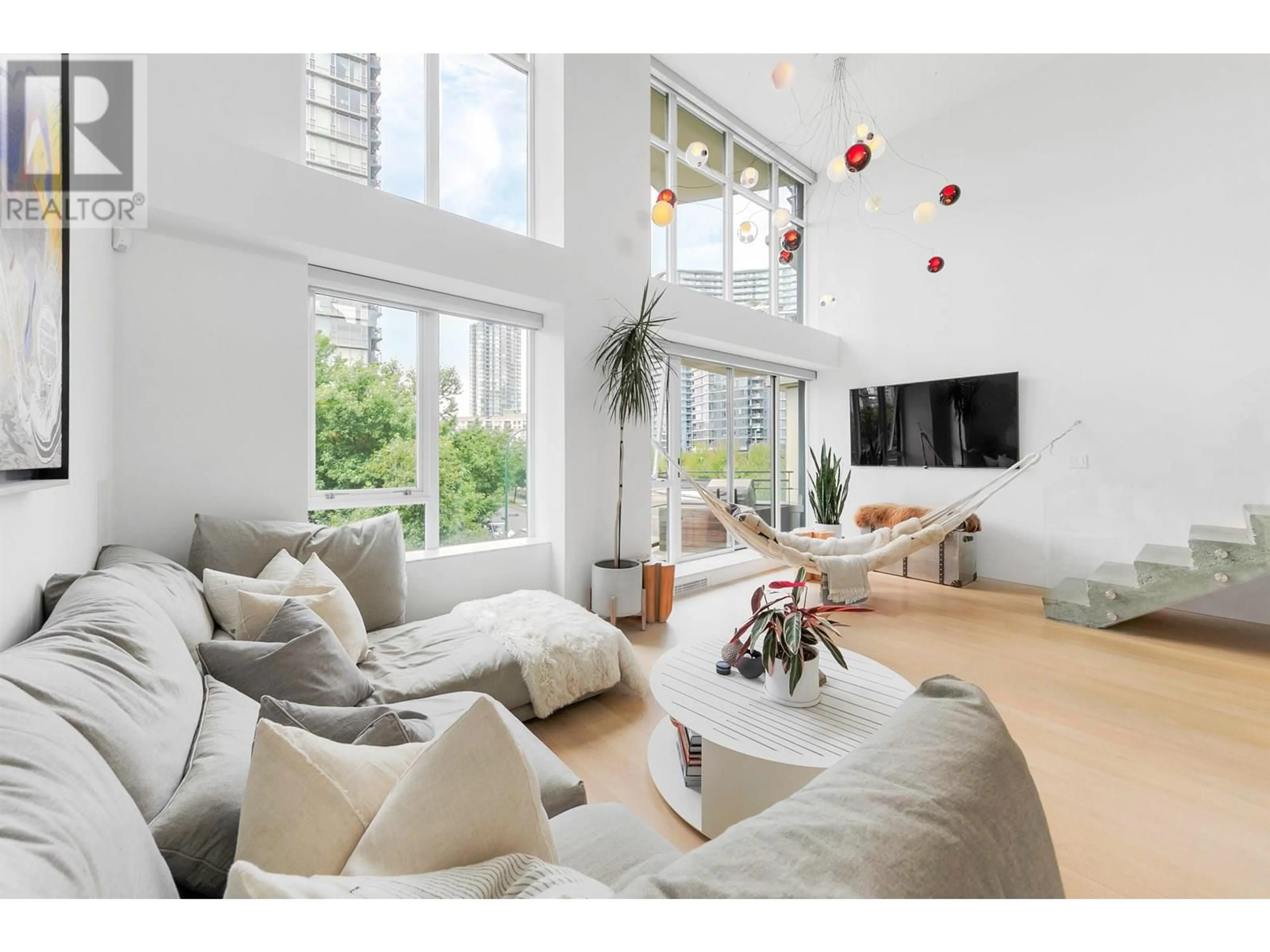 Living room with furniture, unknown for 307 - 29 SMITHE MEWS, Vancouver British Columbia V6B0B6