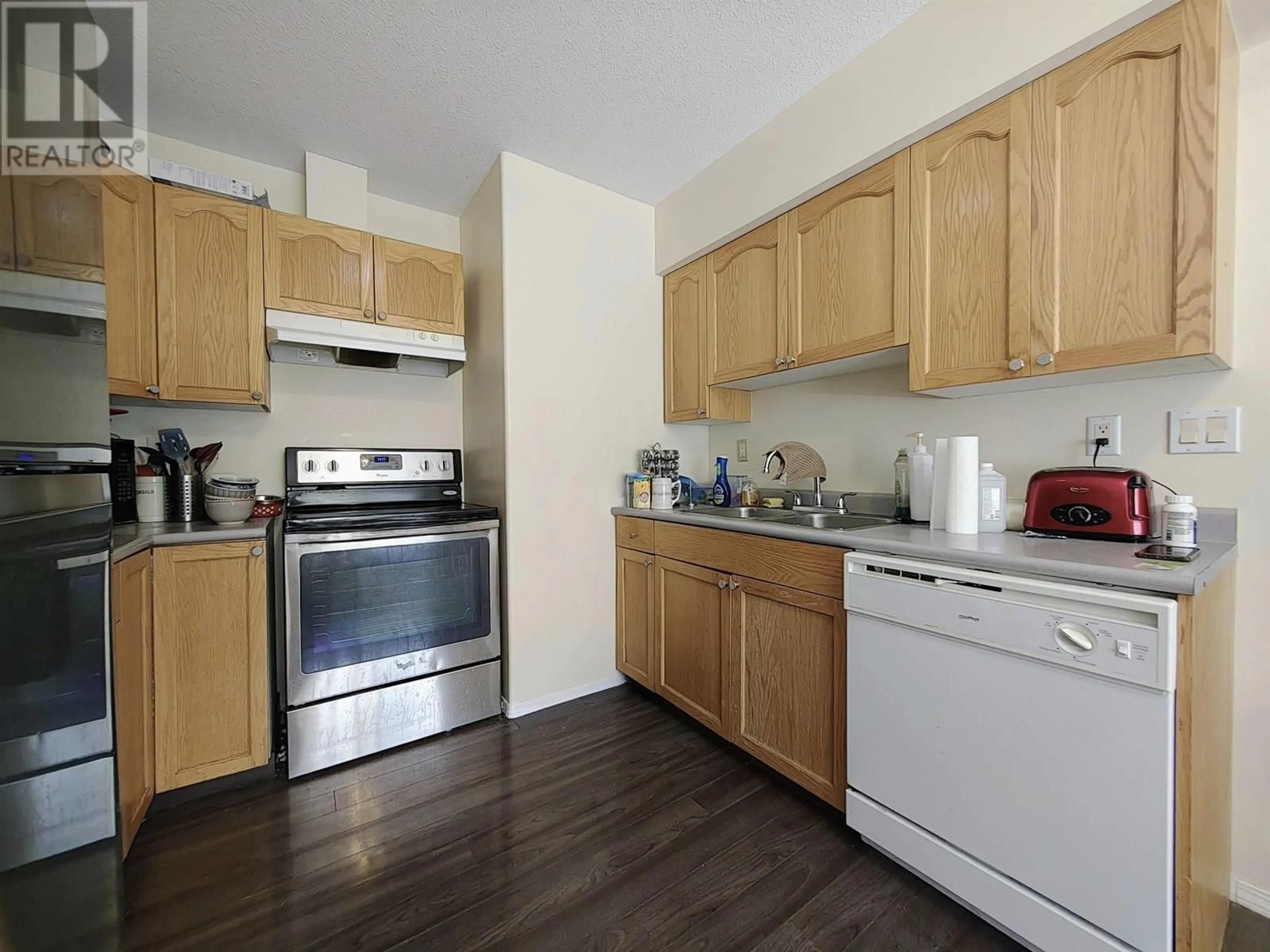 Standard kitchen, wood/laminate floor for 107 - 1768 SPRUCE STREET, Prince George British Columbia V2L2R4