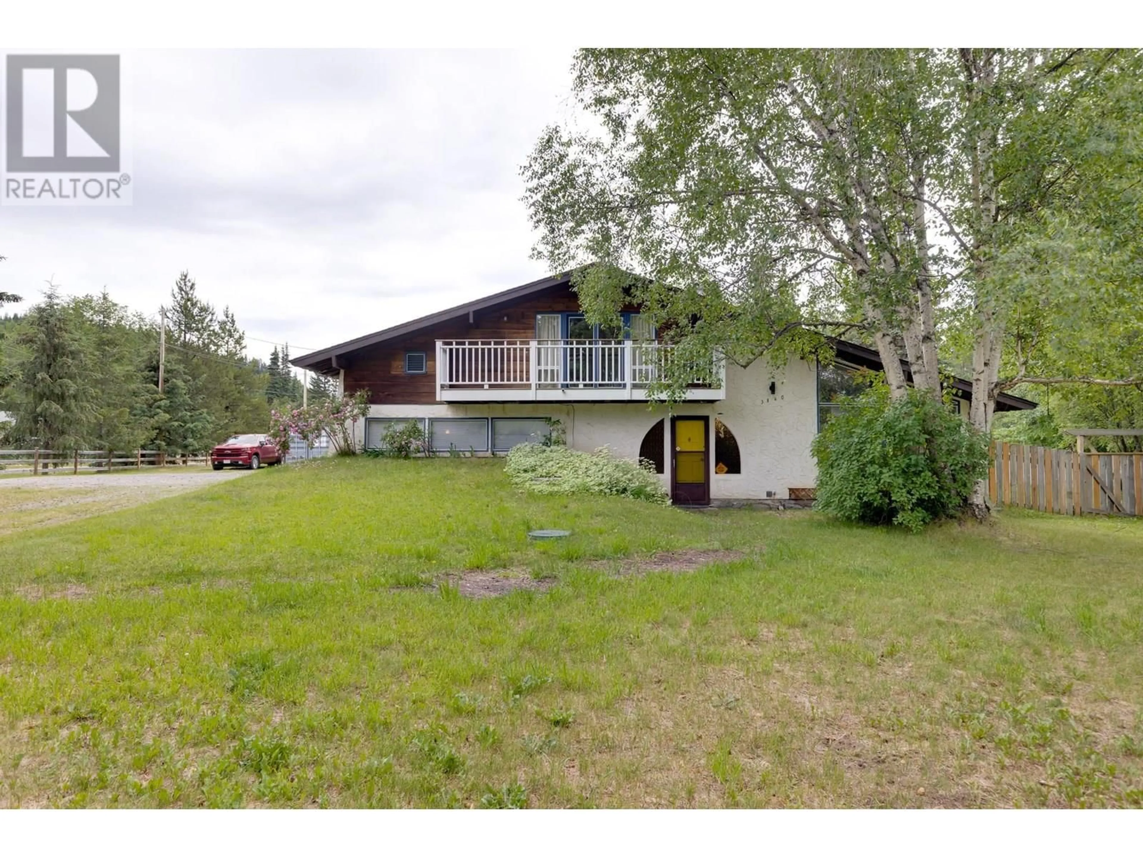 A pic from outside/outdoor area/front of a property/back of a property/a pic from drone, unknown for 3840 RIVERVIEW ROAD, Prince George British Columbia V2K4Y7
