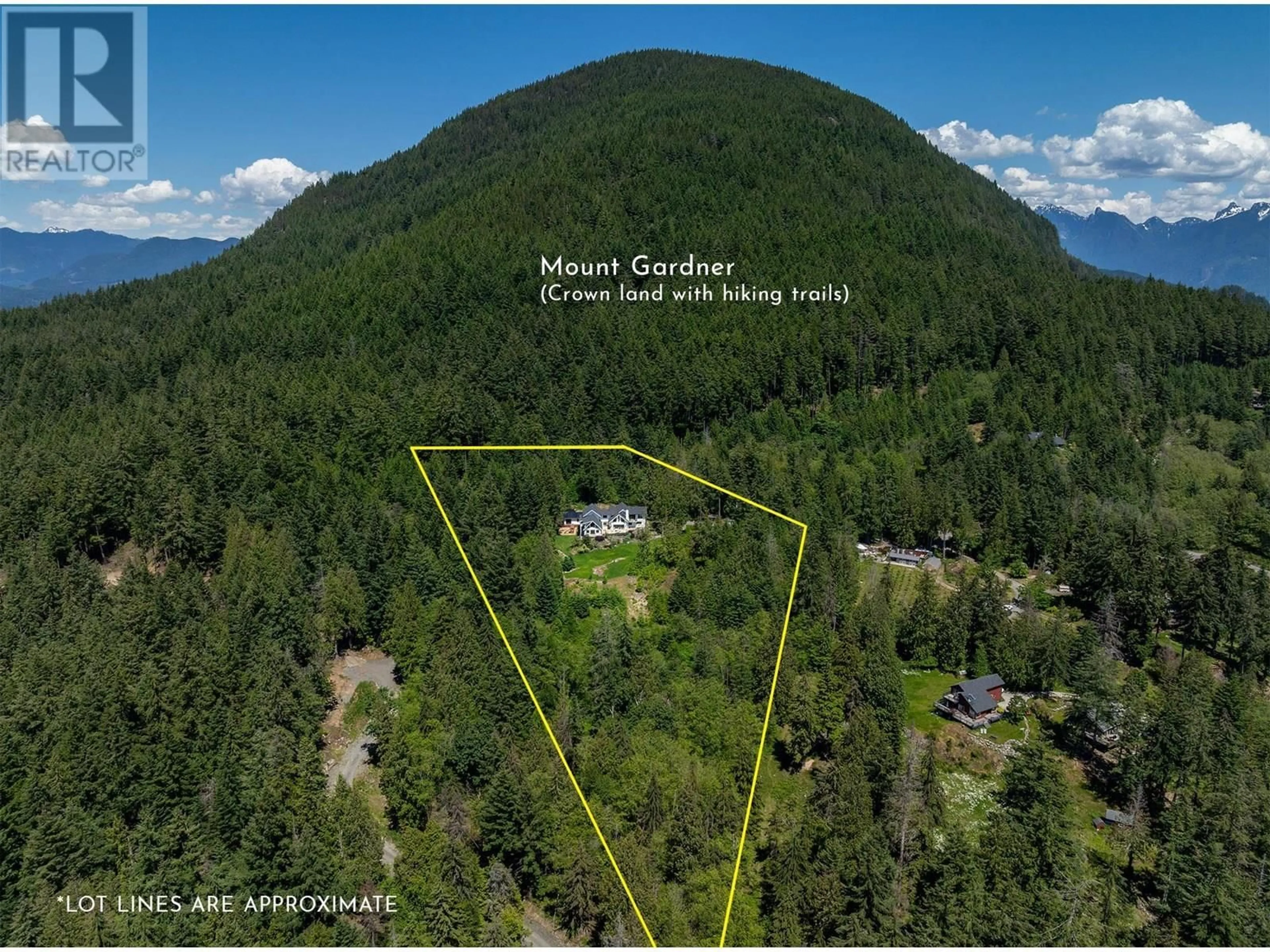 A pic from outside/outdoor area/front of a property/back of a property/a pic from drone, forest/trees view for 650 LAURA ROAD, Bowen Island British Columbia V0N1G2