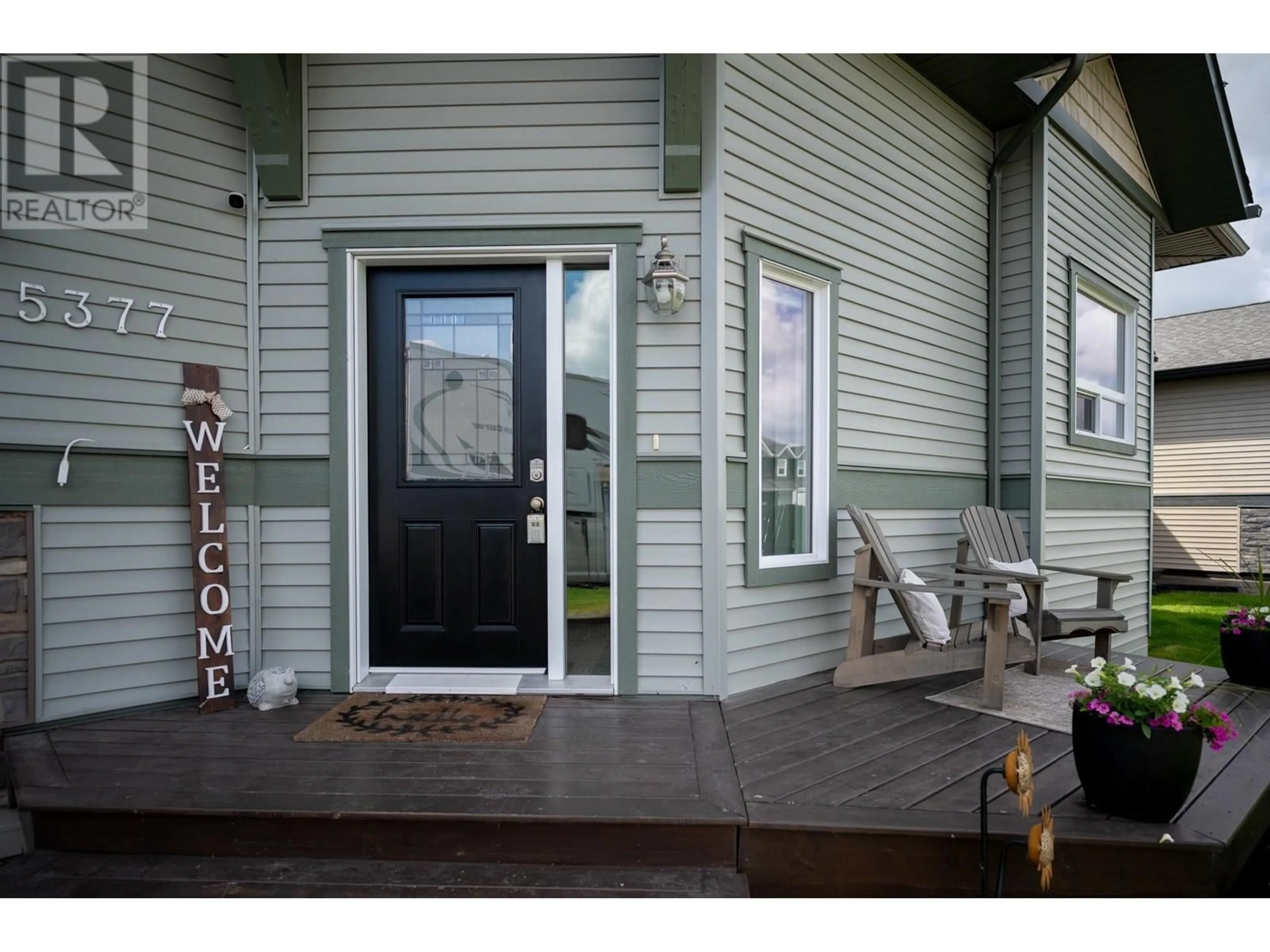 Indoor entryway for 5377 WOODVALLEY DRIVE, Prince George British Columbia V2K5A6