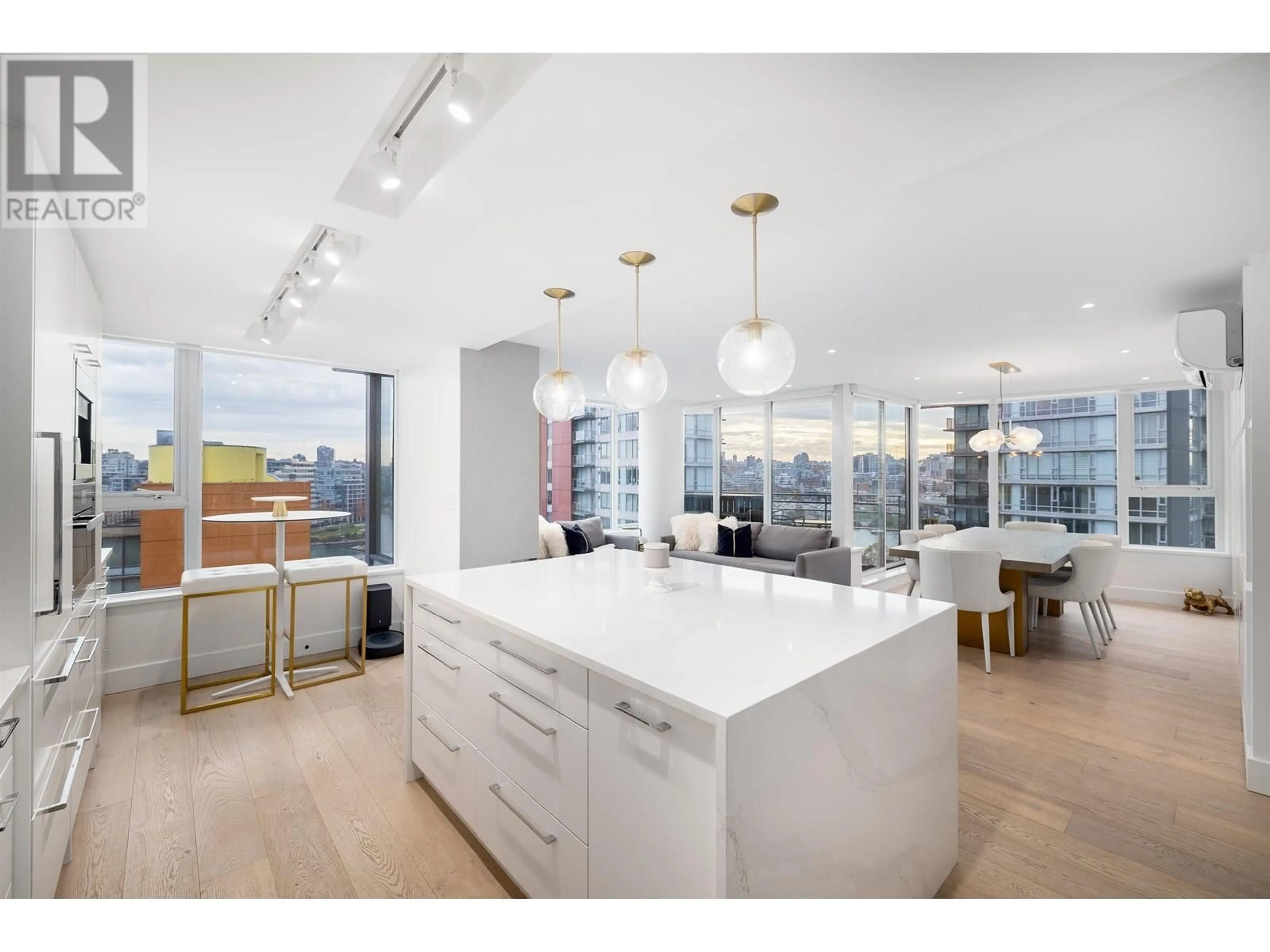 Open concept kitchen, unknown for 1603 - 33 SMITHE STREET, Vancouver British Columbia V6B0B5