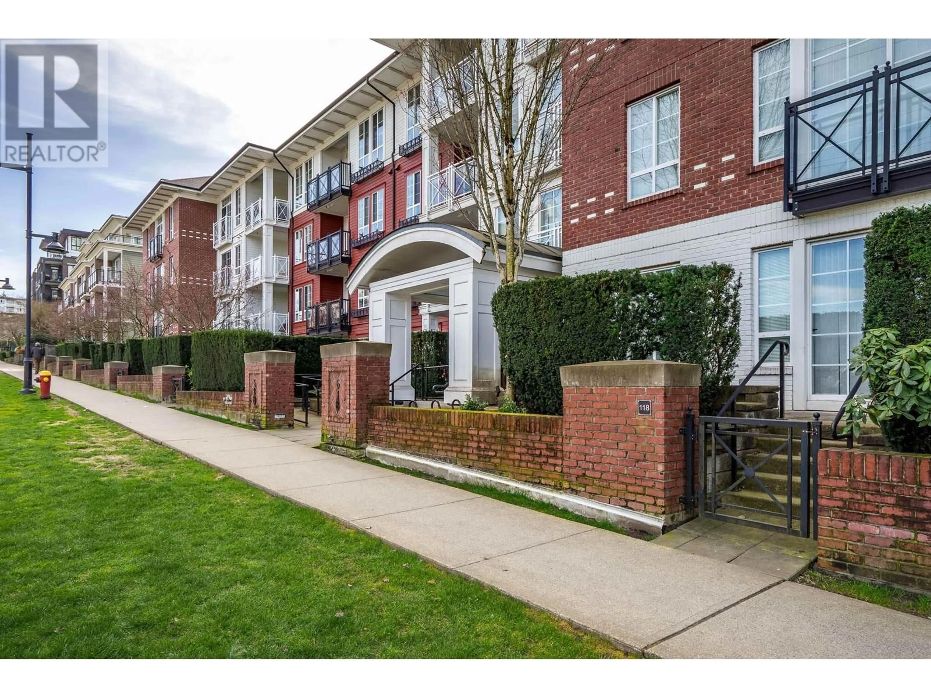 Unknown for 117 - 618 COMO LAKE AVENUE, Coquitlam British Columbia V3J0G1