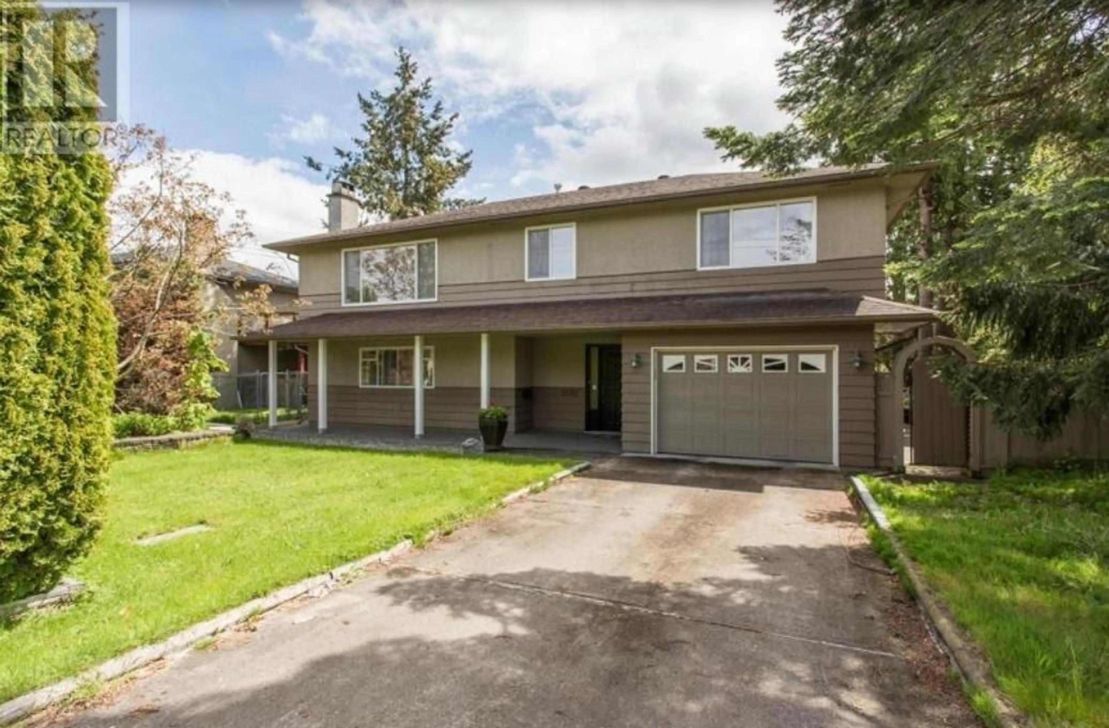 Home with vinyl exterior material, street for 5182 57A STREET, Delta British Columbia V4K3H1
