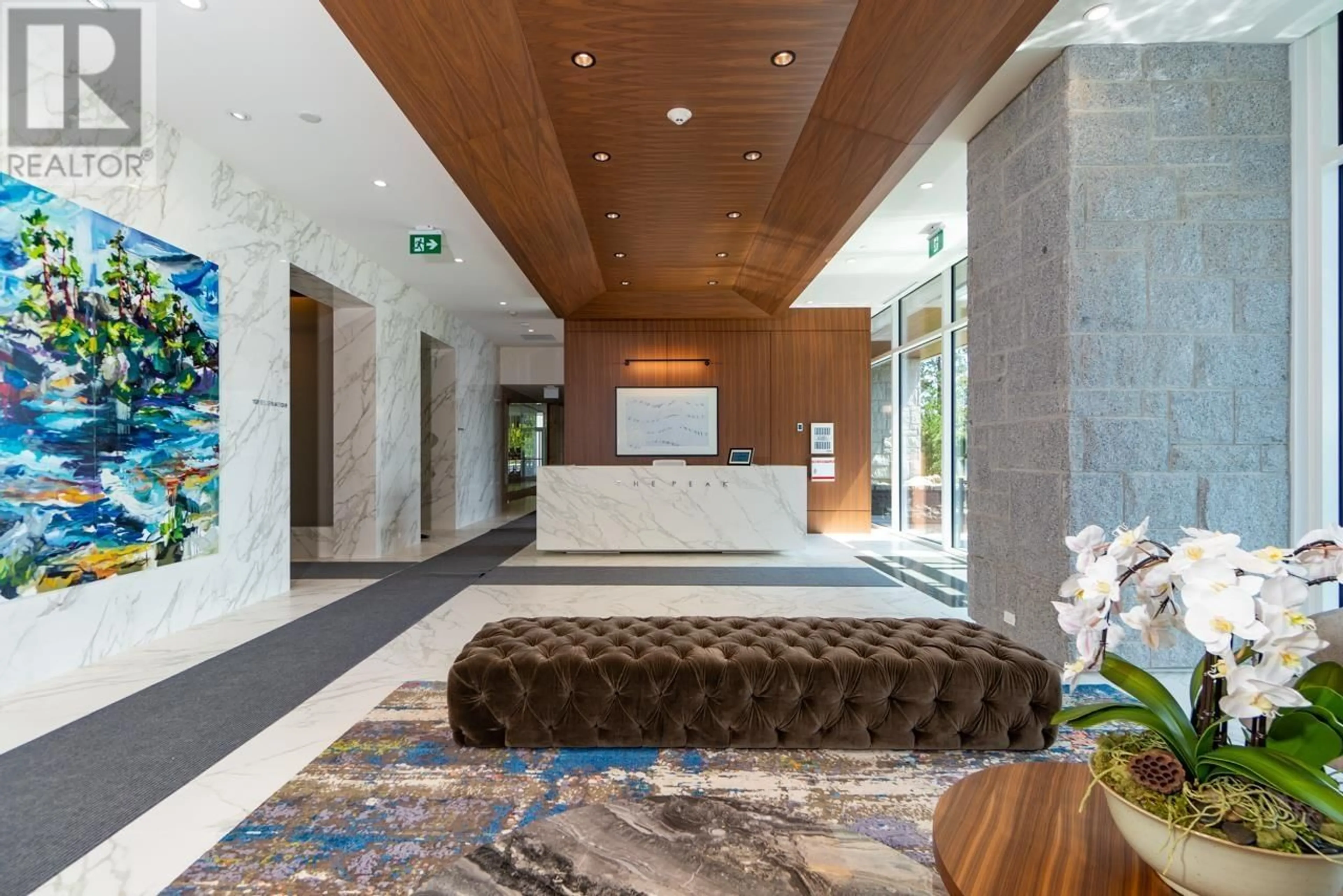 Lobby for 302 - 2958 BURFIELD PLACE, West Vancouver British Columbia V7S0B2