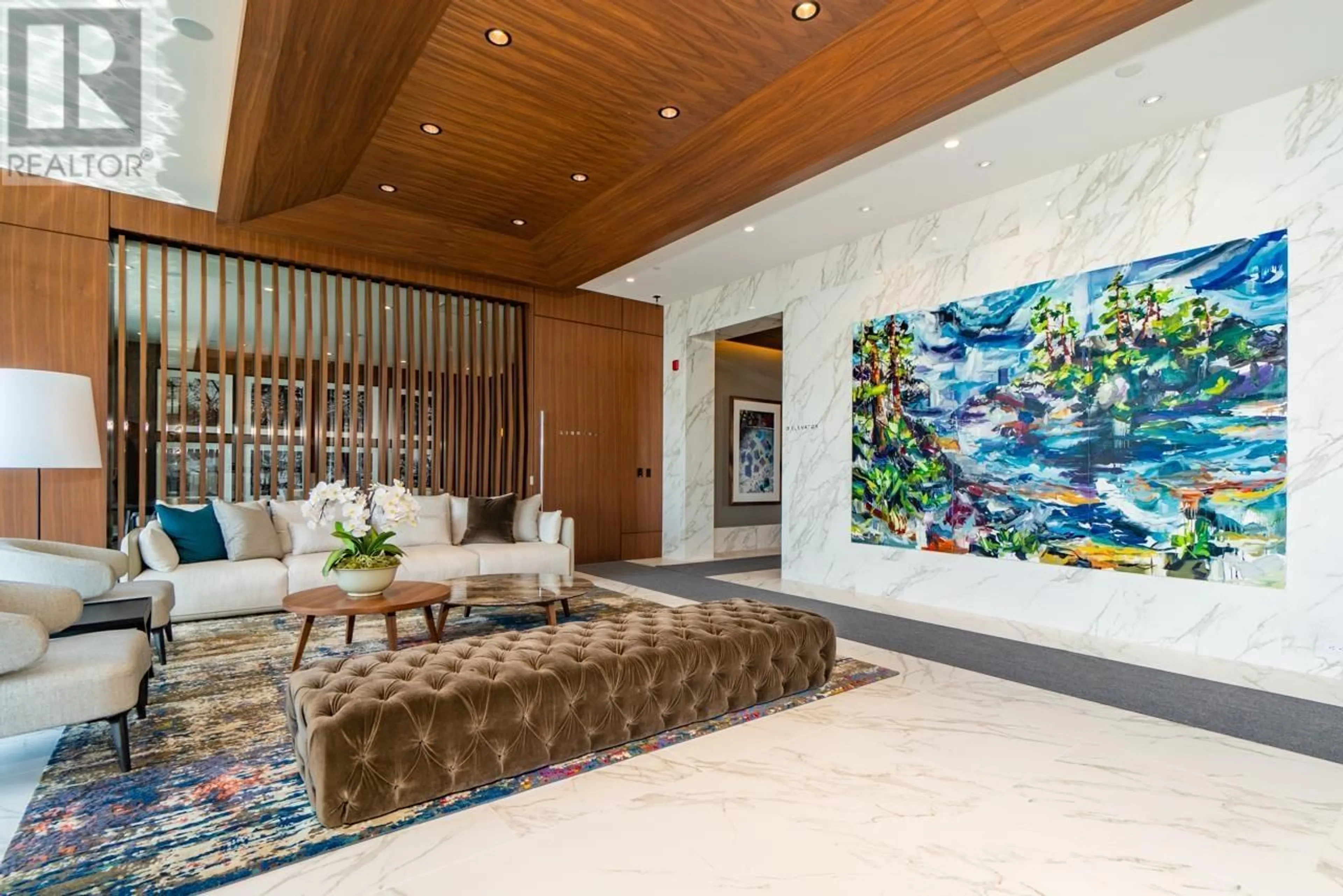 Lobby for 302 - 2958 BURFIELD PLACE, West Vancouver British Columbia V7S0B2
