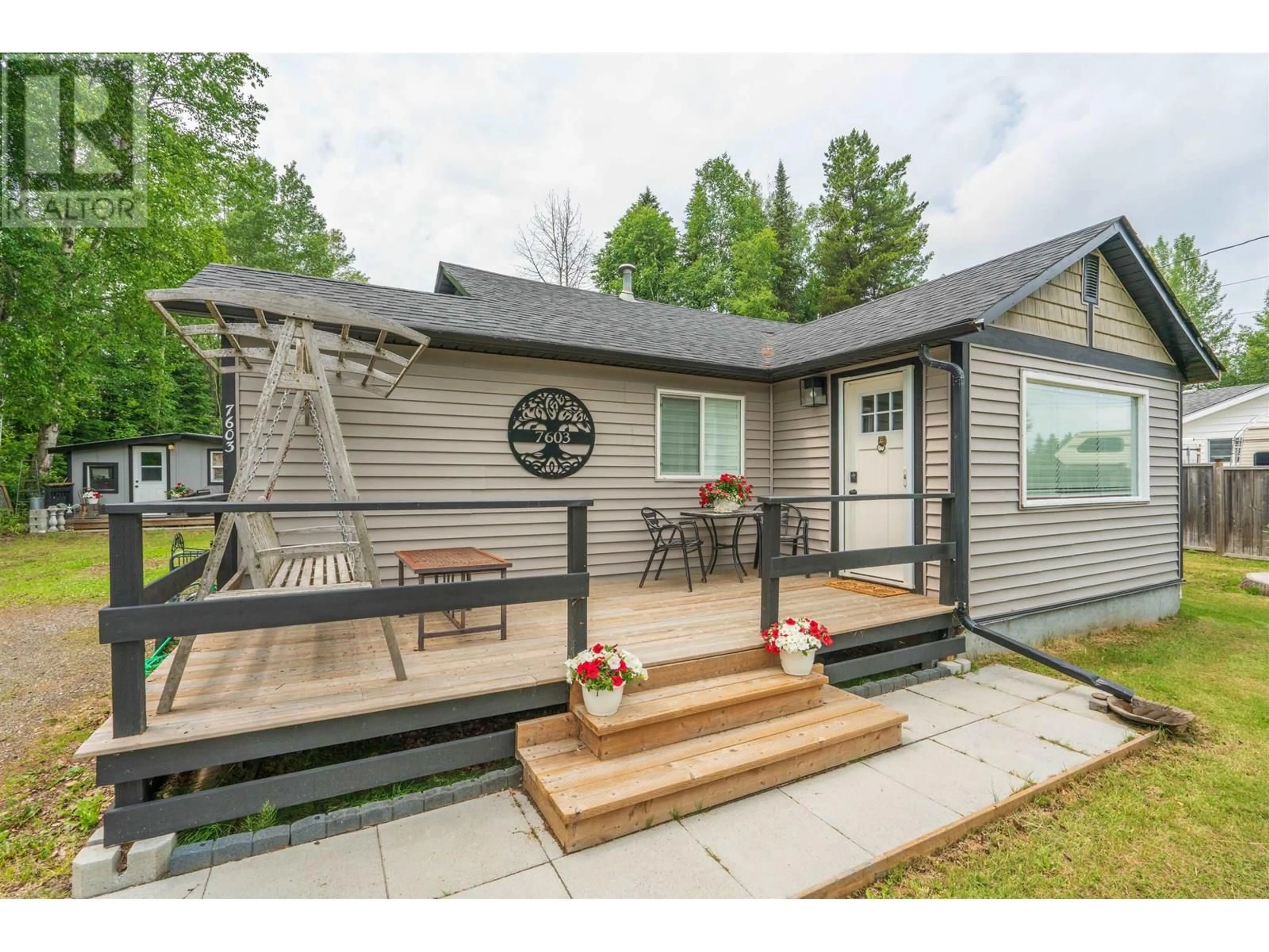 Home with vinyl exterior material, unknown for 7603 KELLY ROAD, Prince George British Columbia V2K2H4