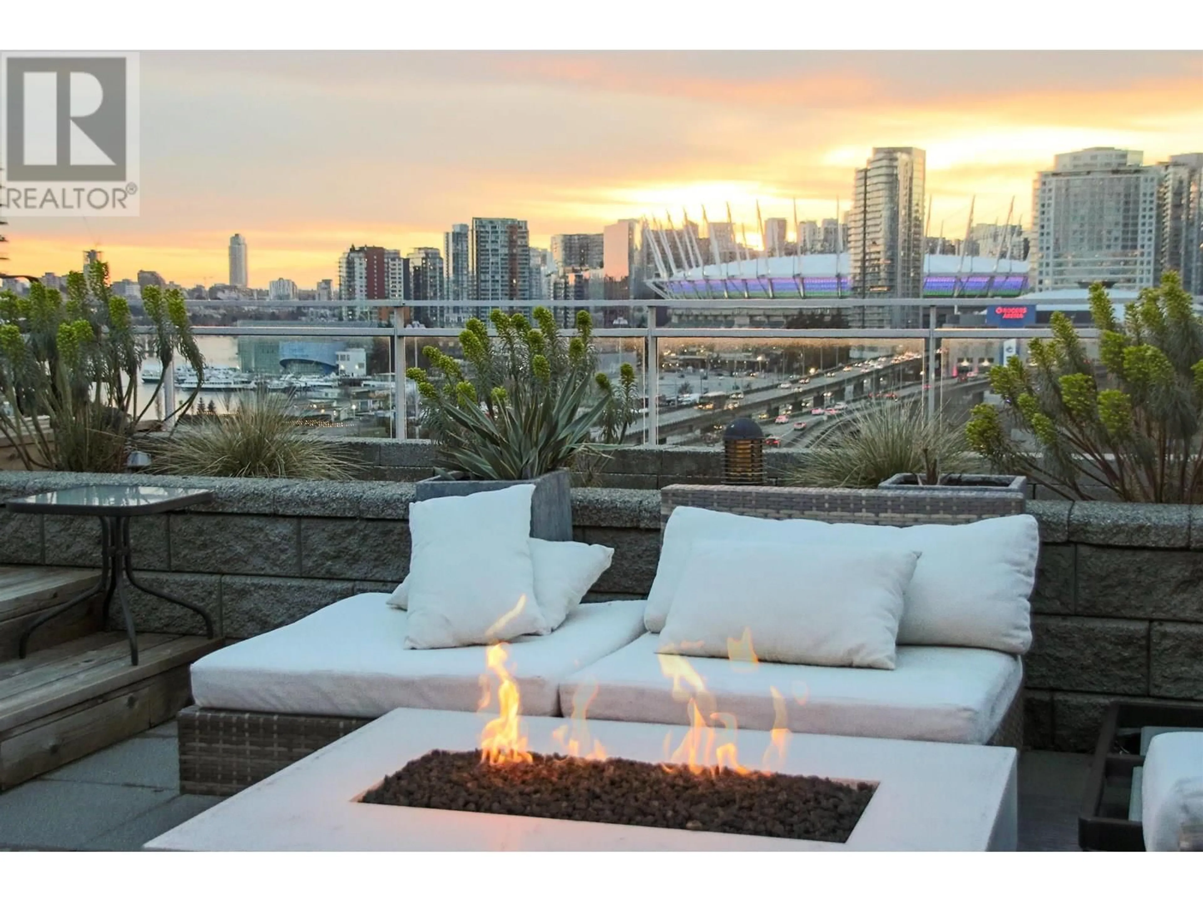 Patio, water/lake/river/ocean view for PH901 - 221 UNION STREET, Vancouver British Columbia V6A0B4