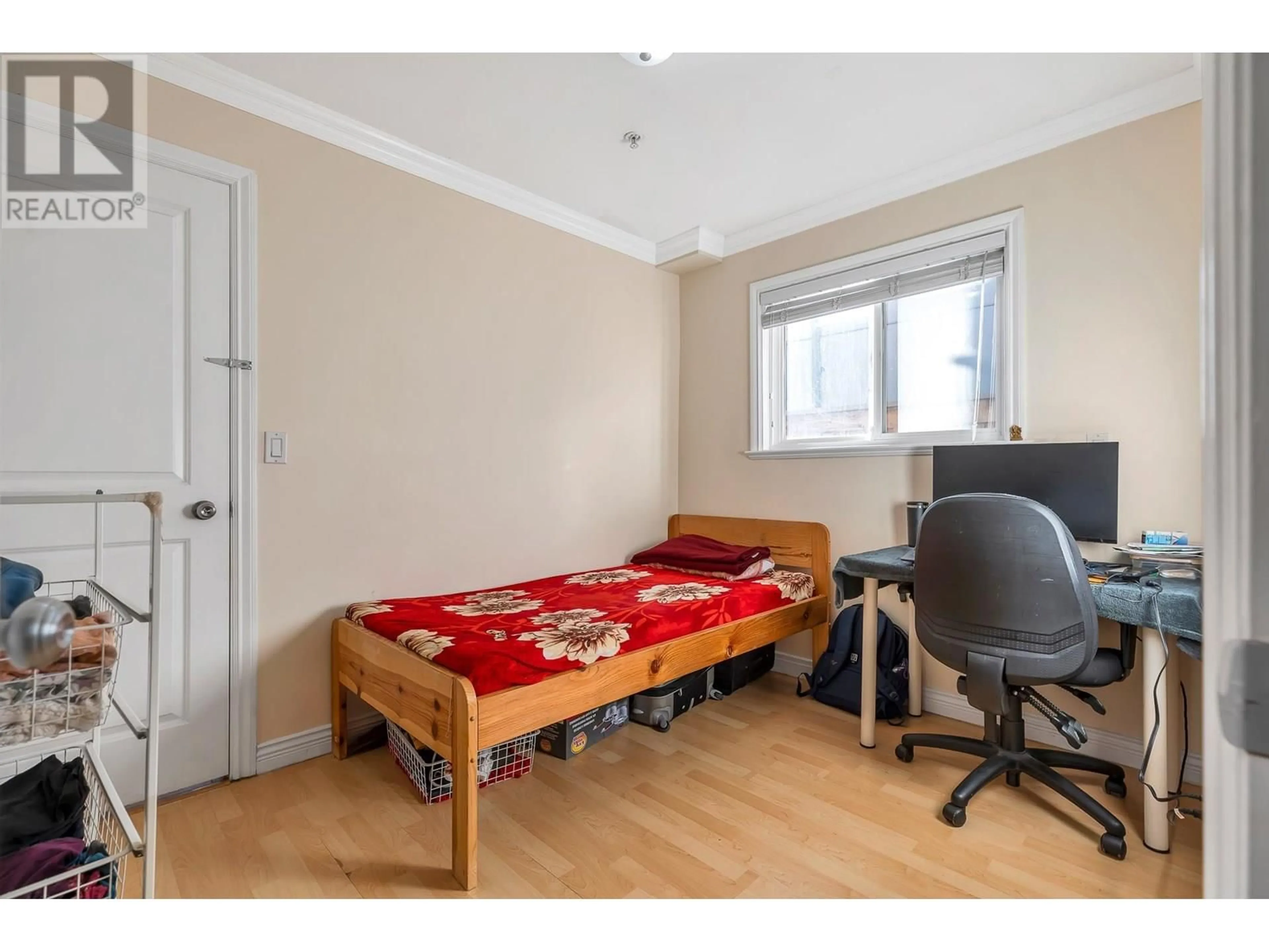 A pic of a room for 7531 OAK STREET, Vancouver British Columbia V6P4A4