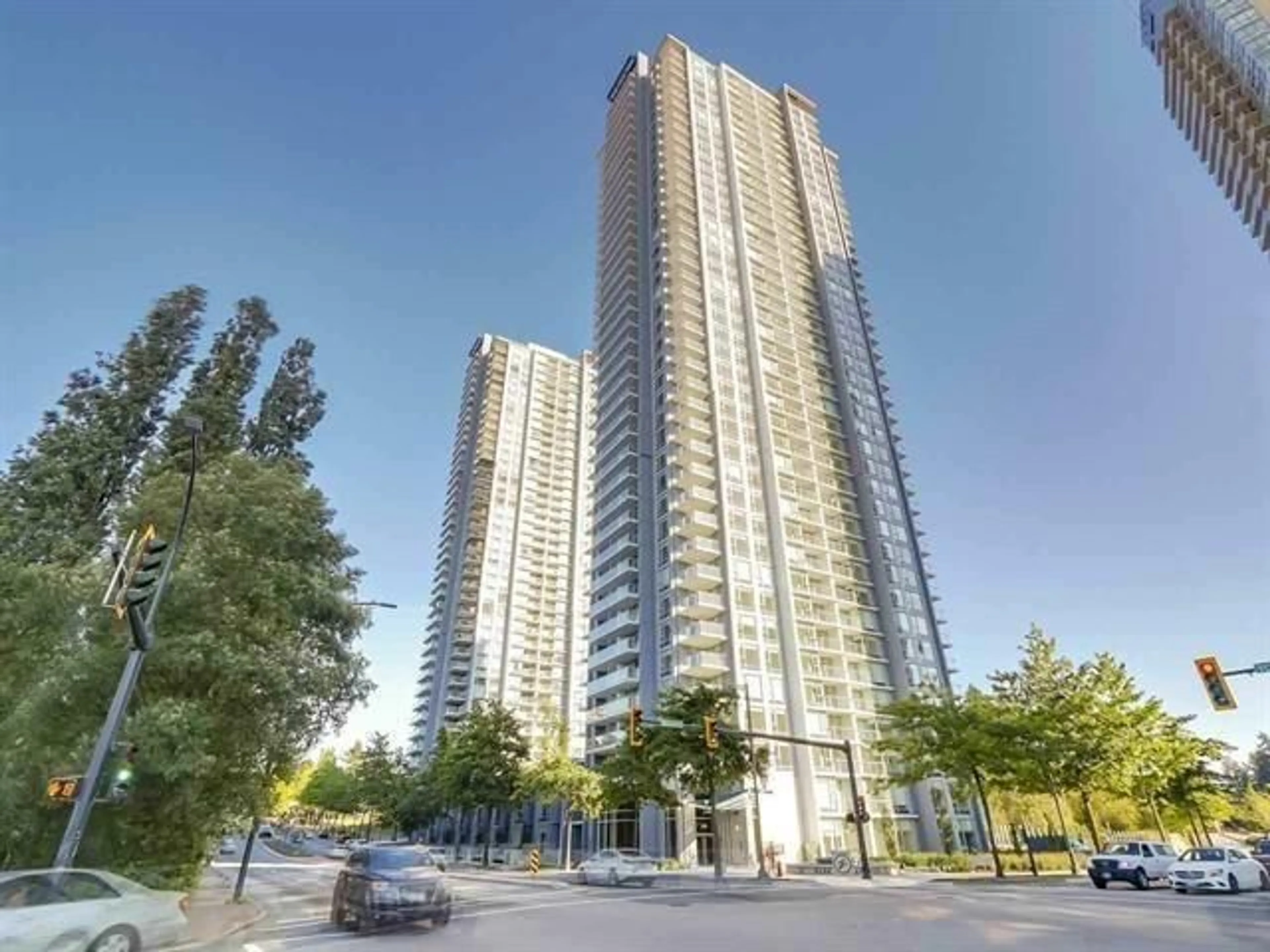Unknown for 611 - 13750 100, Surrey British Columbia V3T0L3