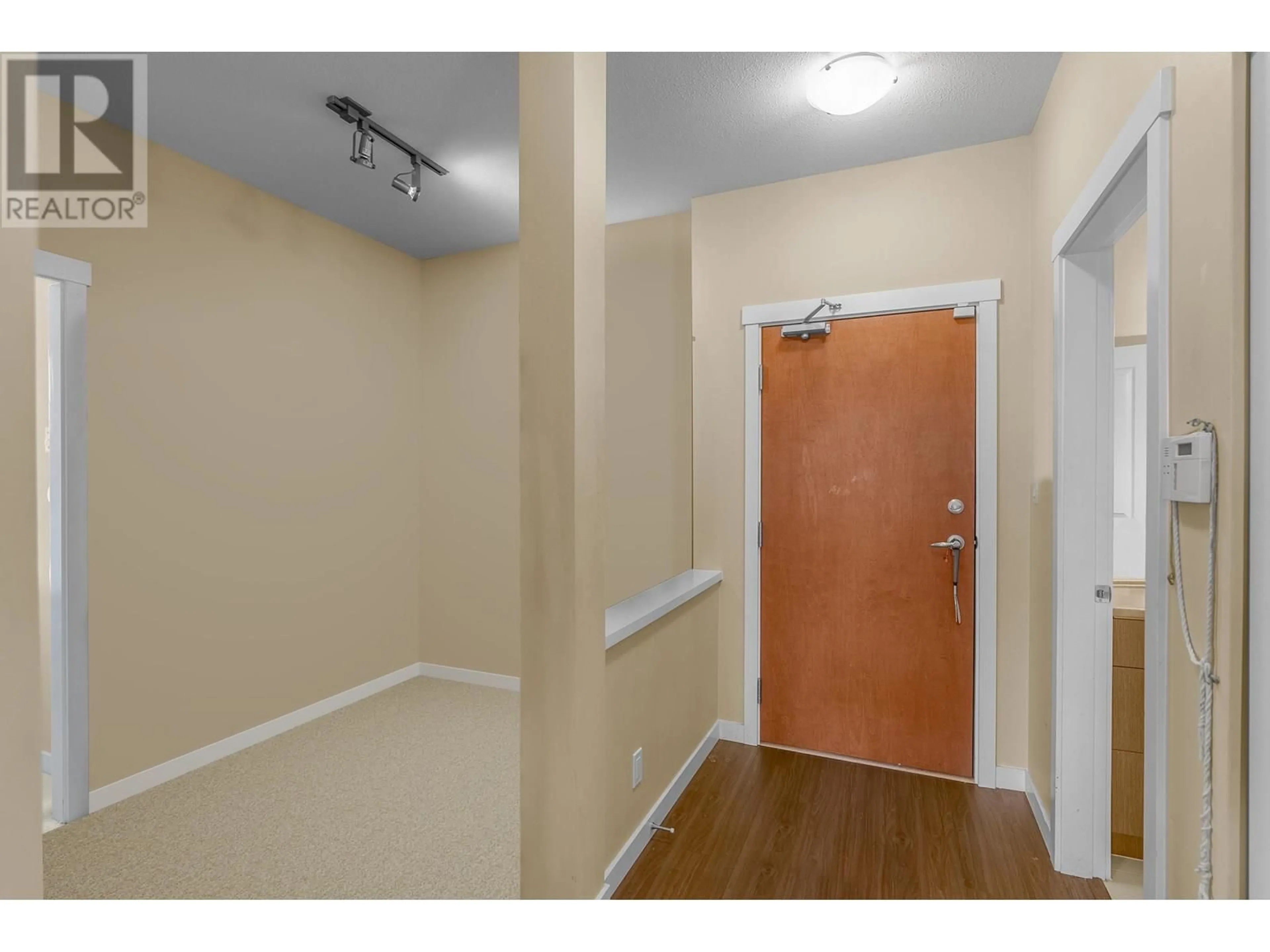 Unknown for 403 - 3105 LINCOLN AVENUE, Coquitlam British Columbia V3B0E1