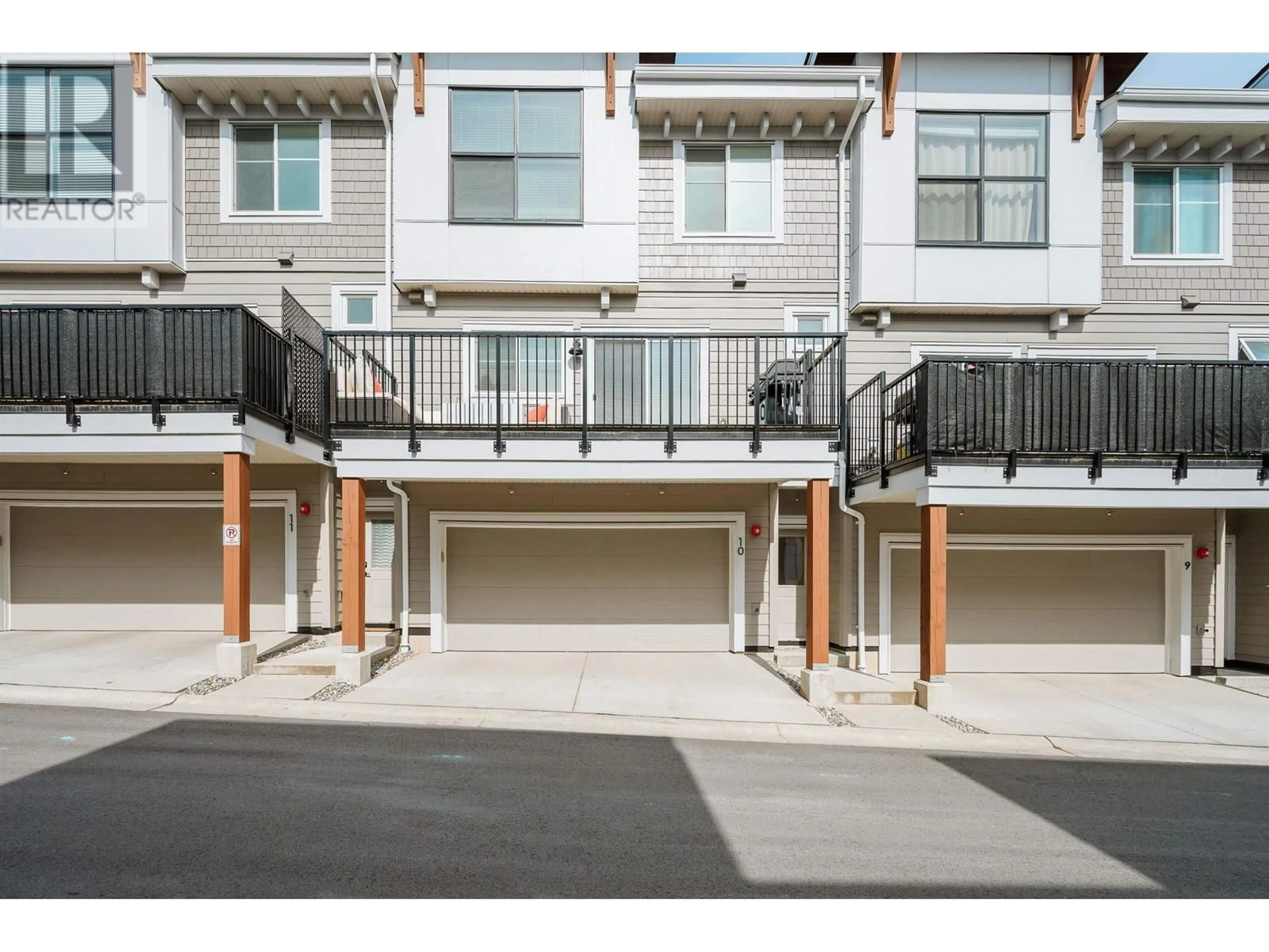 Unknown for 10 - 23183 136 AVENUE, Maple Ridge British Columbia V4R0H9