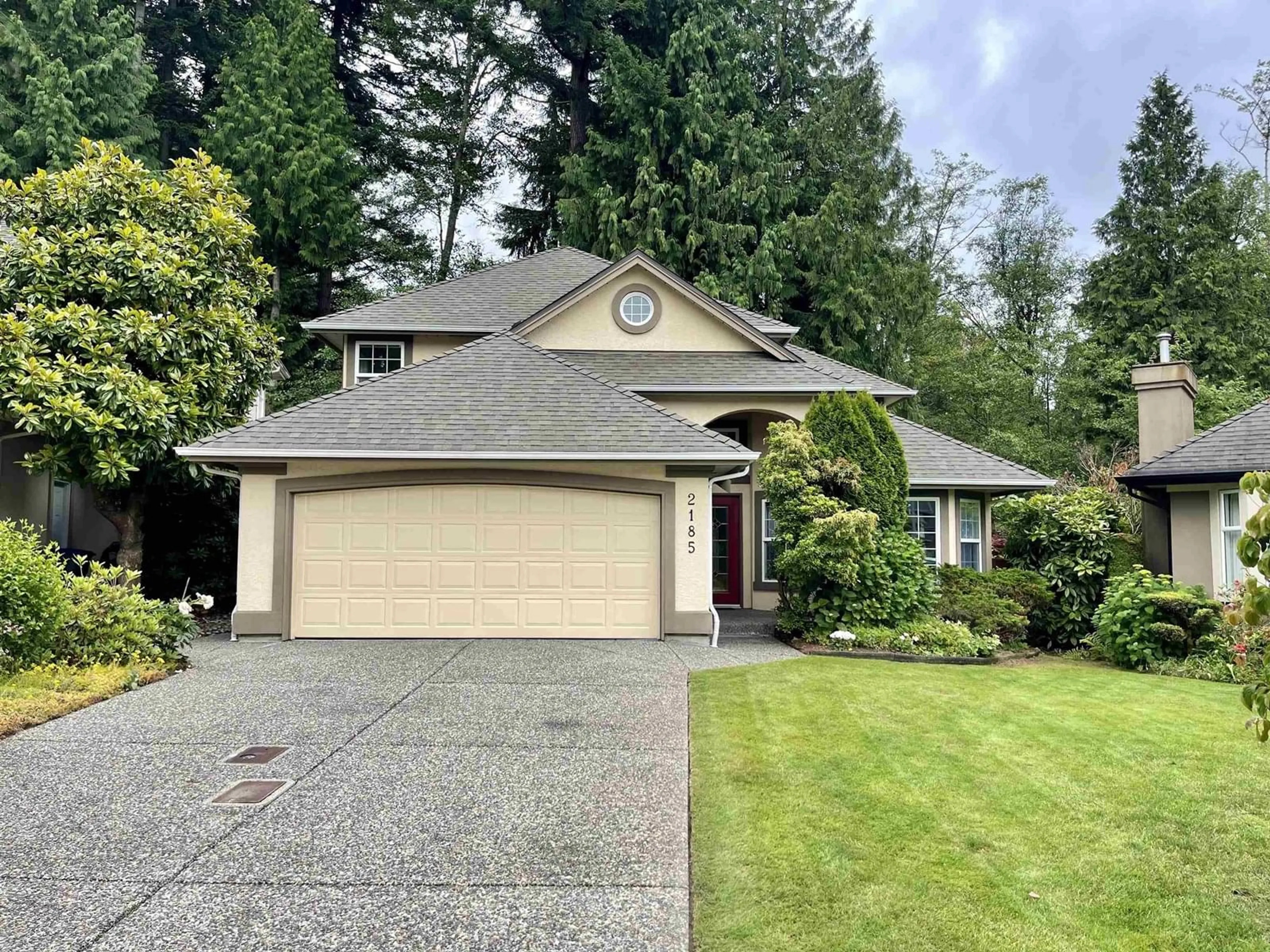 Home with vinyl exterior material, street for 2185 140A, Surrey British Columbia V4A9R8