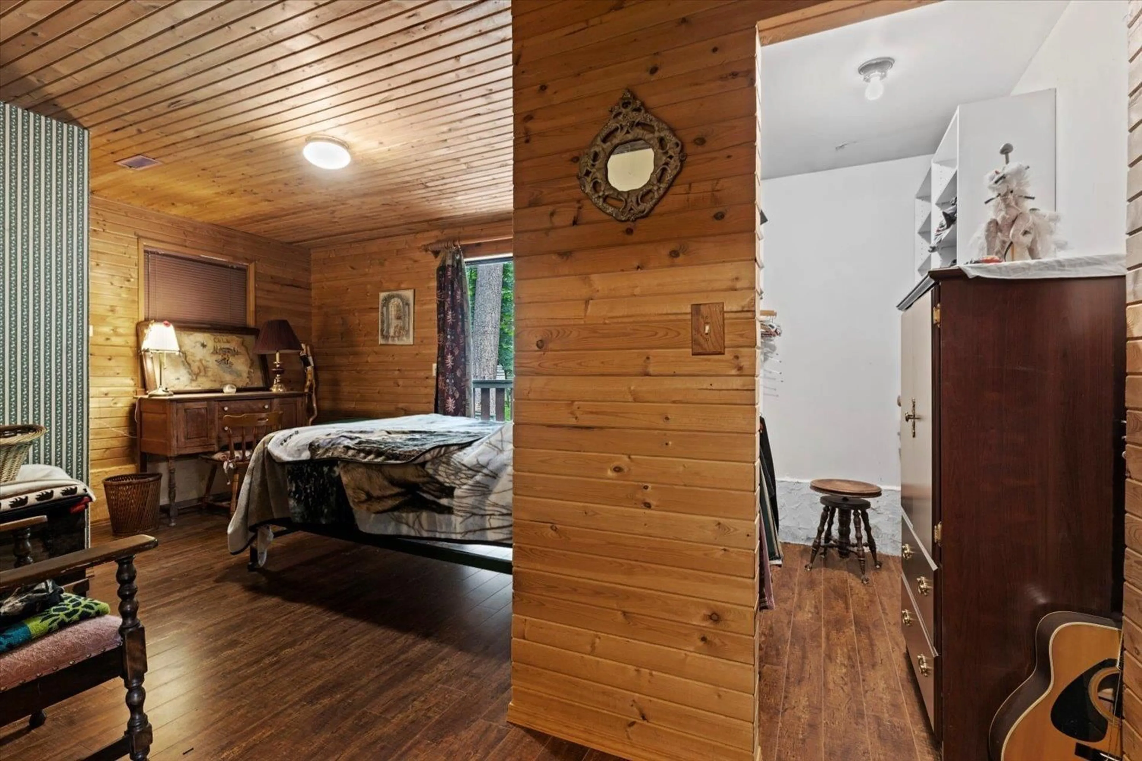Unknown for 3834 KAREN DRIVE, Cultus Lake British Columbia V2R5A5