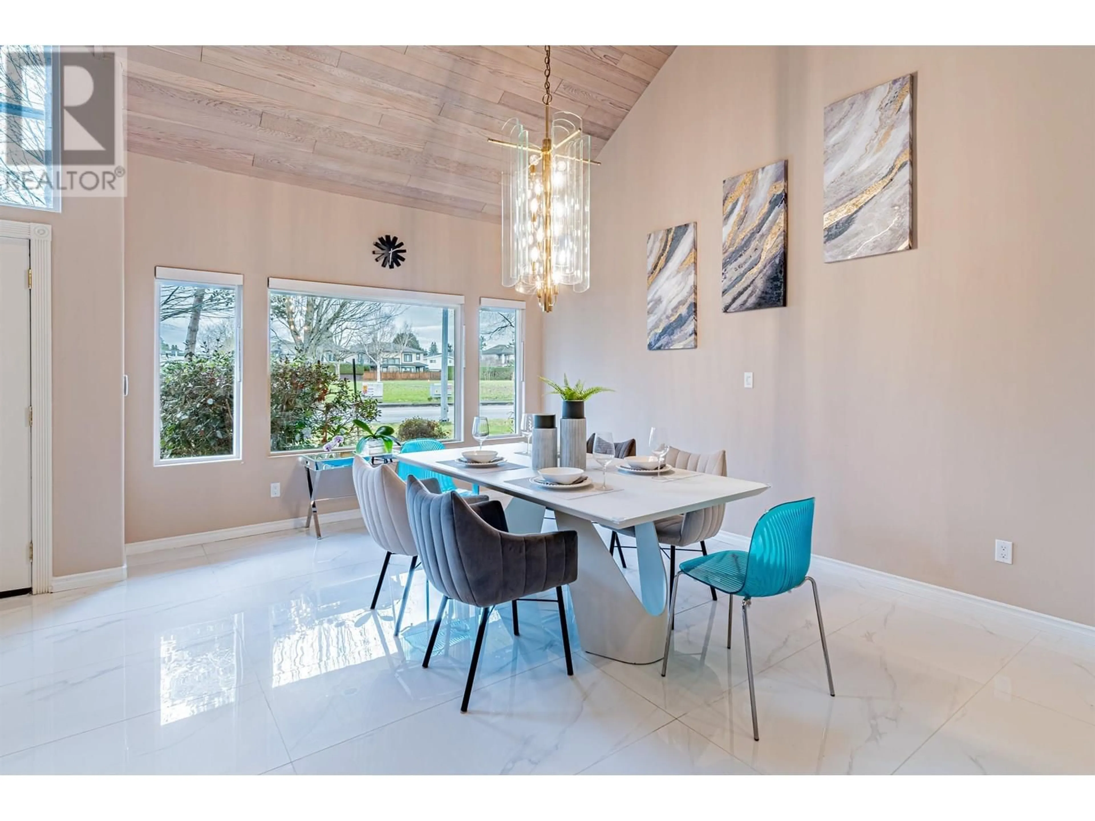 Dining room, ceramic/tile floor for 7215 FROBISHER DRIVE, Richmond British Columbia V7C4P8