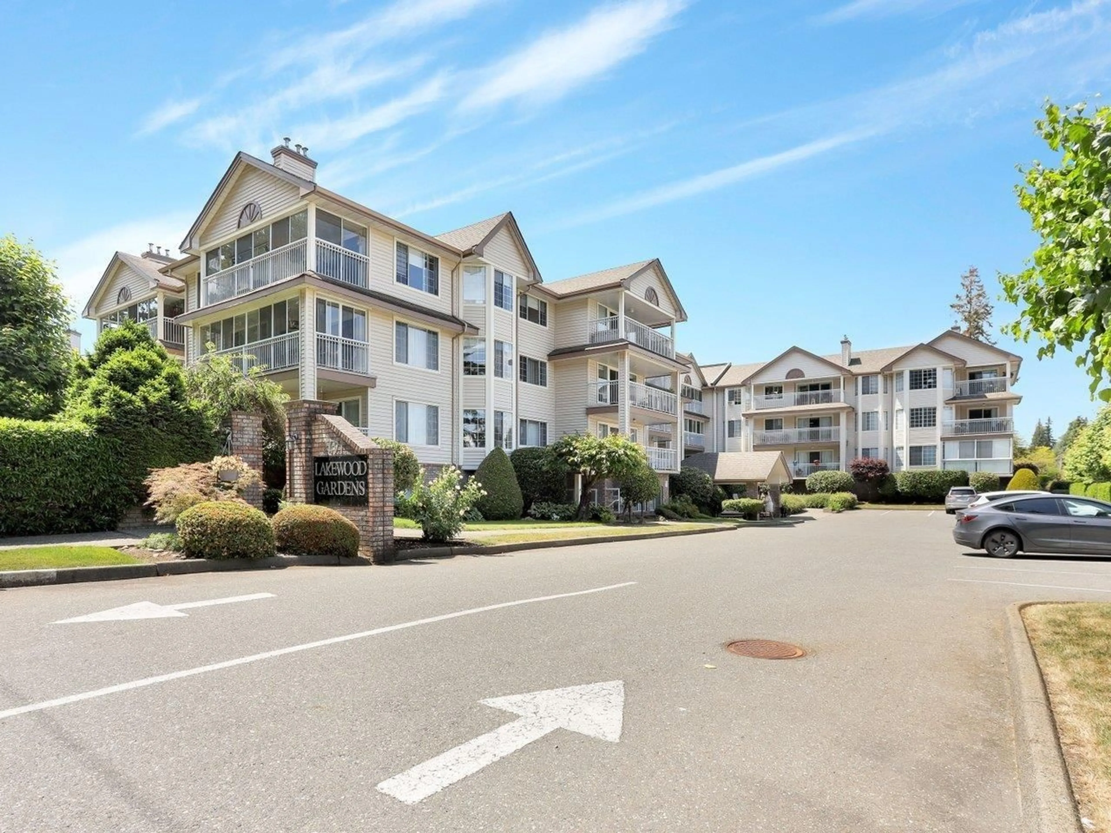 Unknown for 302 - 2491 GLADWIN, Abbotsford British Columbia V2T3N8