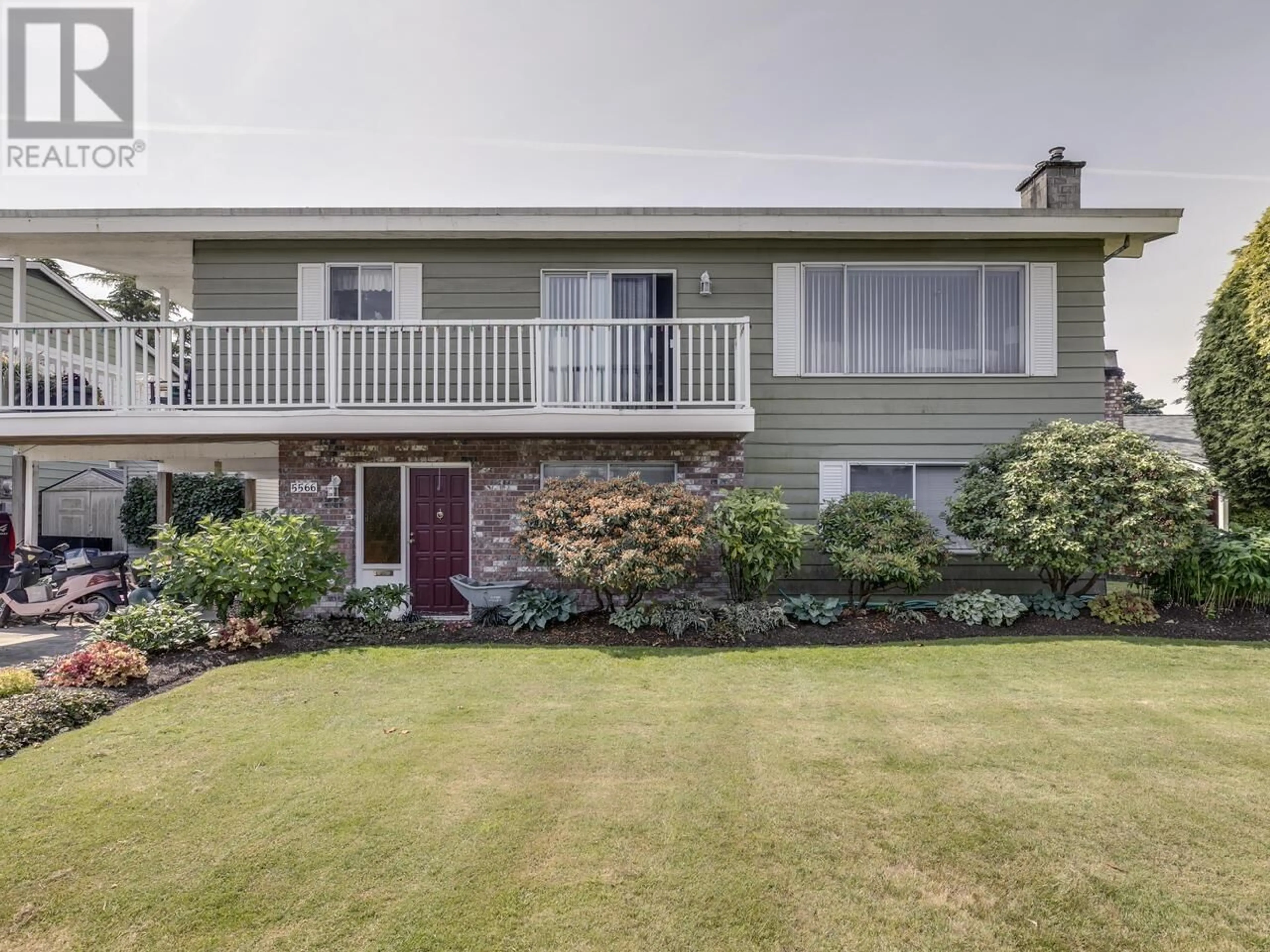 Home with vinyl exterior material, street for 5566 49 AVENUE, Delta British Columbia V4K3N8