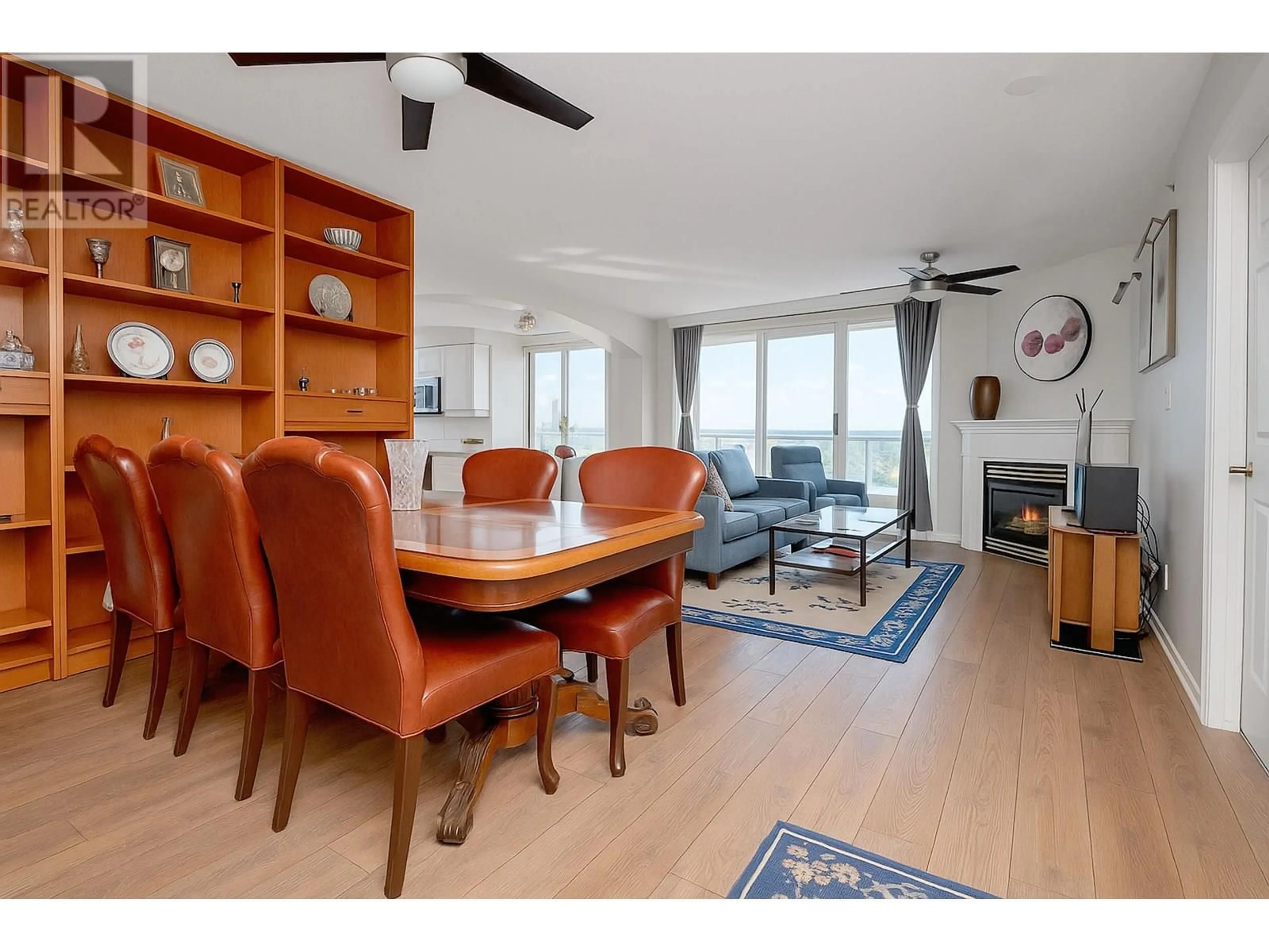 Unknown for 1901 - 10 LAGUNA COURT, New Westminster British Columbia V3M6W3