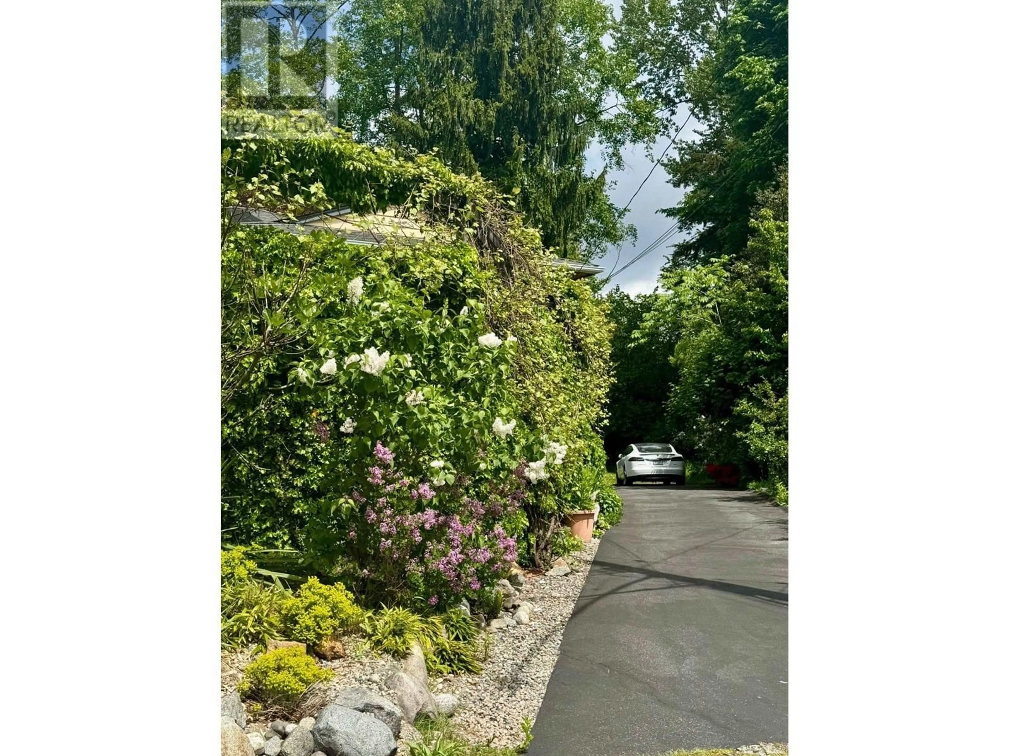 Unknown for 1240 EASTVIEW ROAD, North Vancouver British Columbia V7J1L6