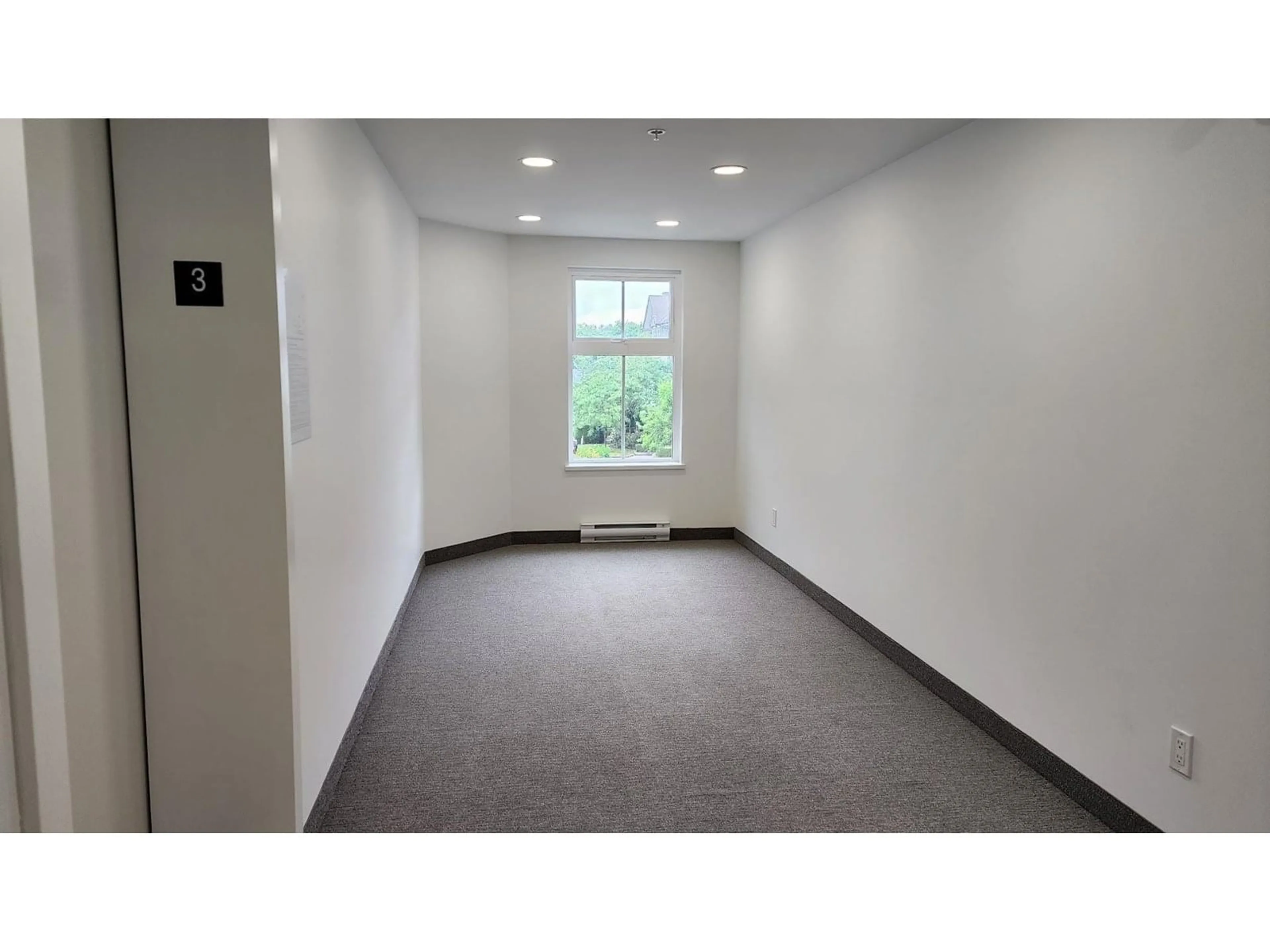 A pic of a room for 365 - 27358 32, Langley British Columbia V4W3M5