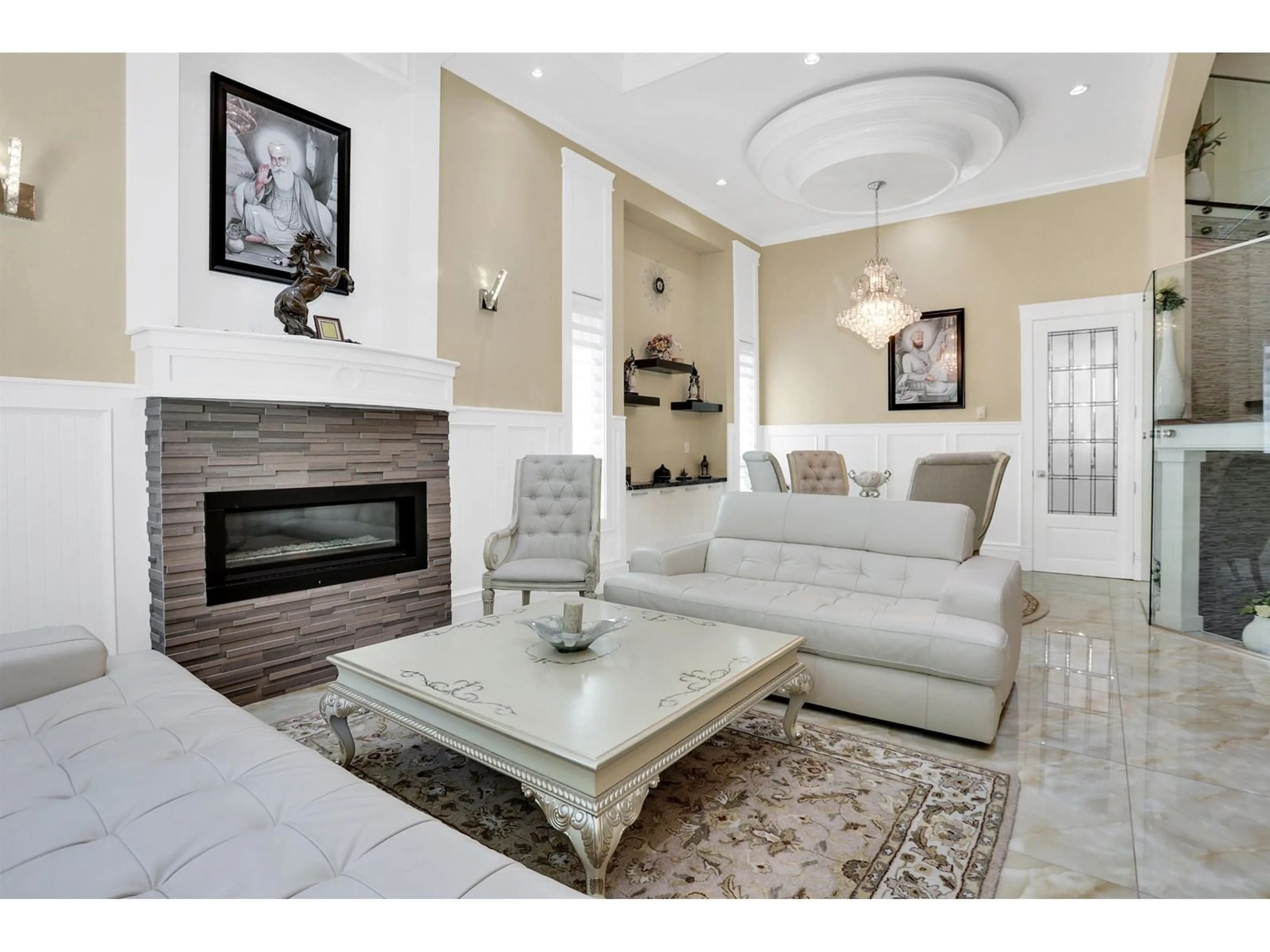Living room with furniture, ceramic/tile floor for 7677 117, Delta British Columbia V4C6A7