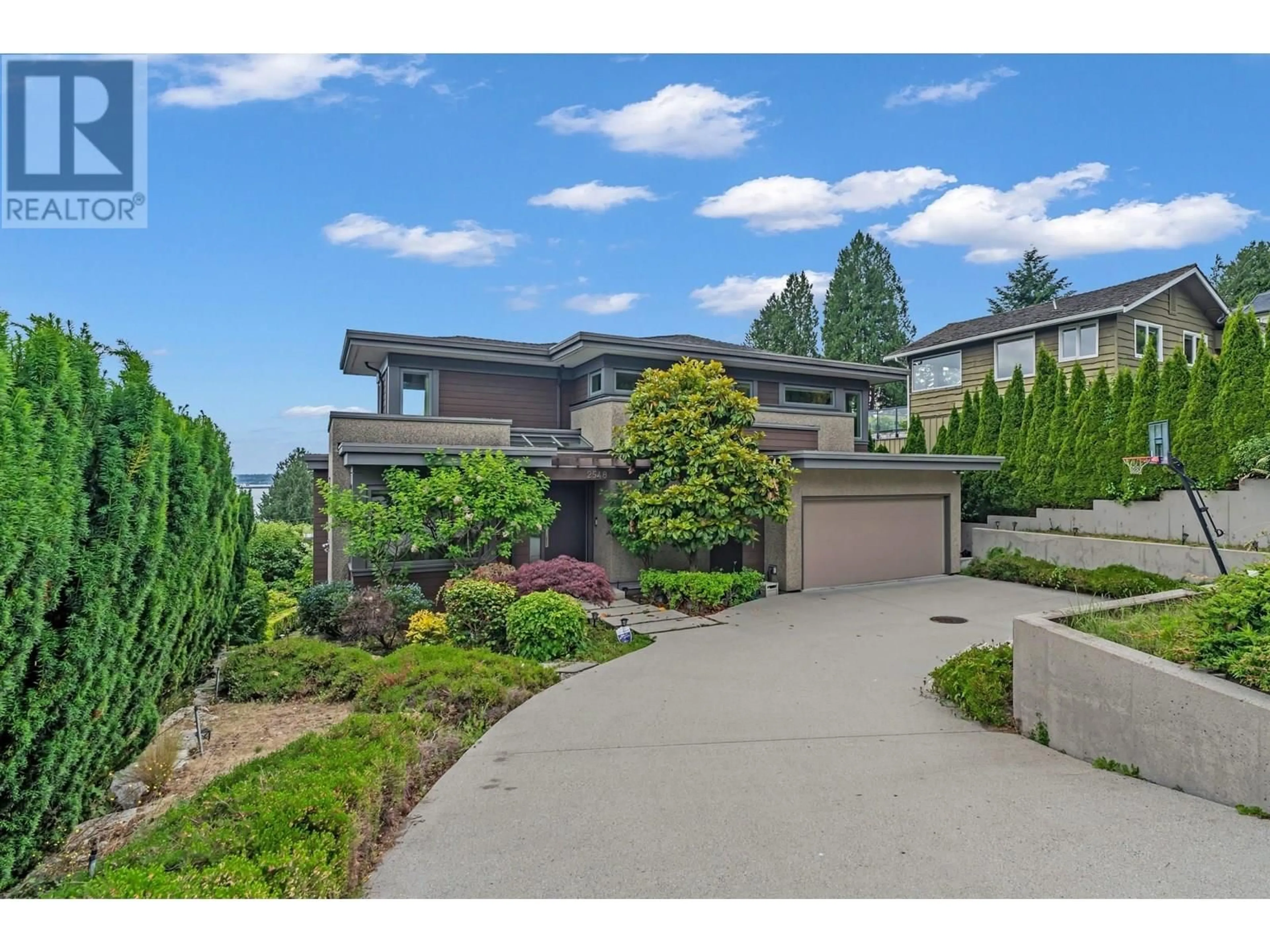 A pic from outside/outdoor area/front of a property/back of a property/a pic from drone, water/lake/river/ocean view for 2548 MATHERS AVENUE, West Vancouver British Columbia V7V2J1