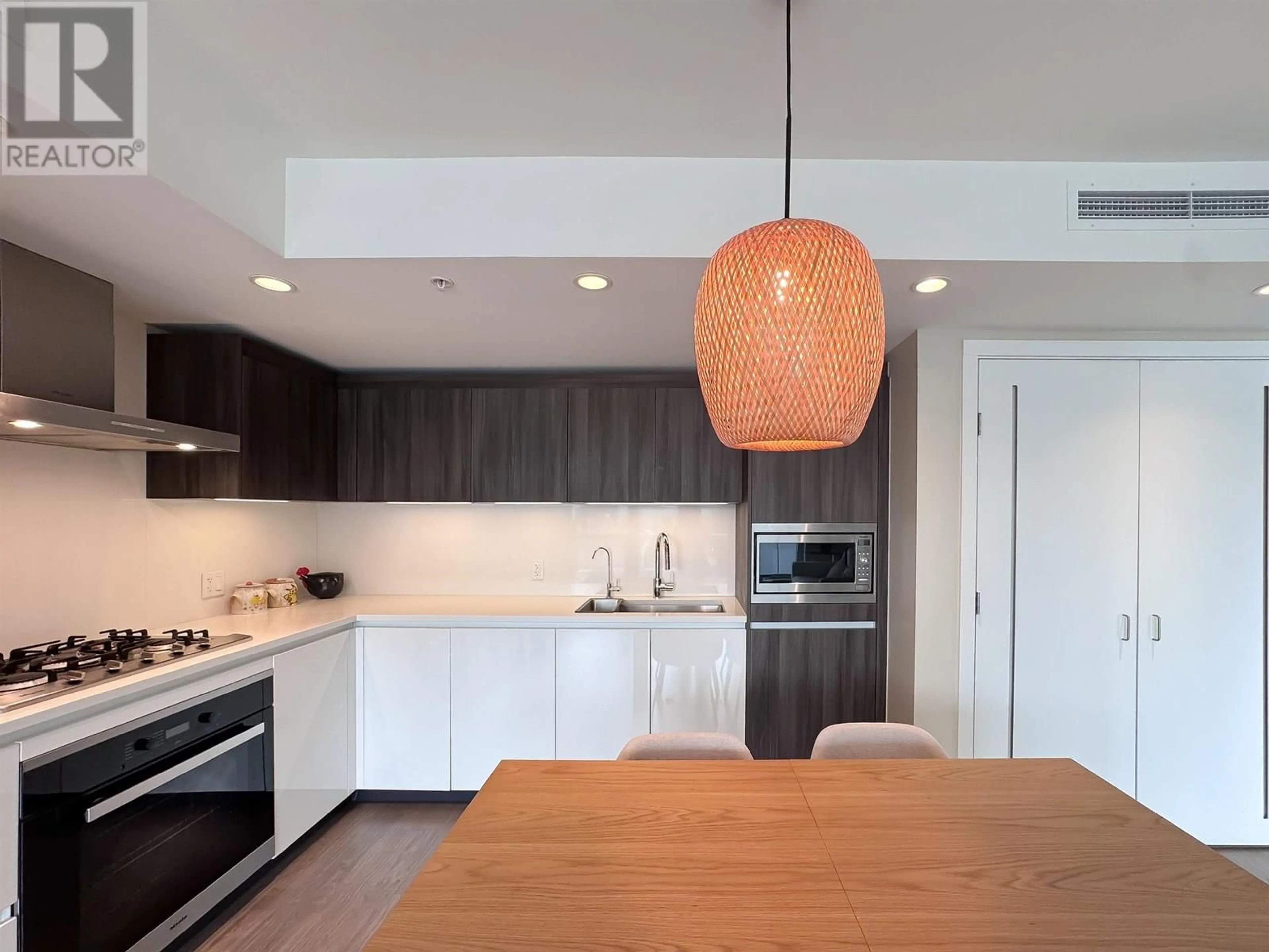 Contemporary kitchen, unknown for 314 - 8133 COOK ROAD, Richmond British Columbia V6Y0L7