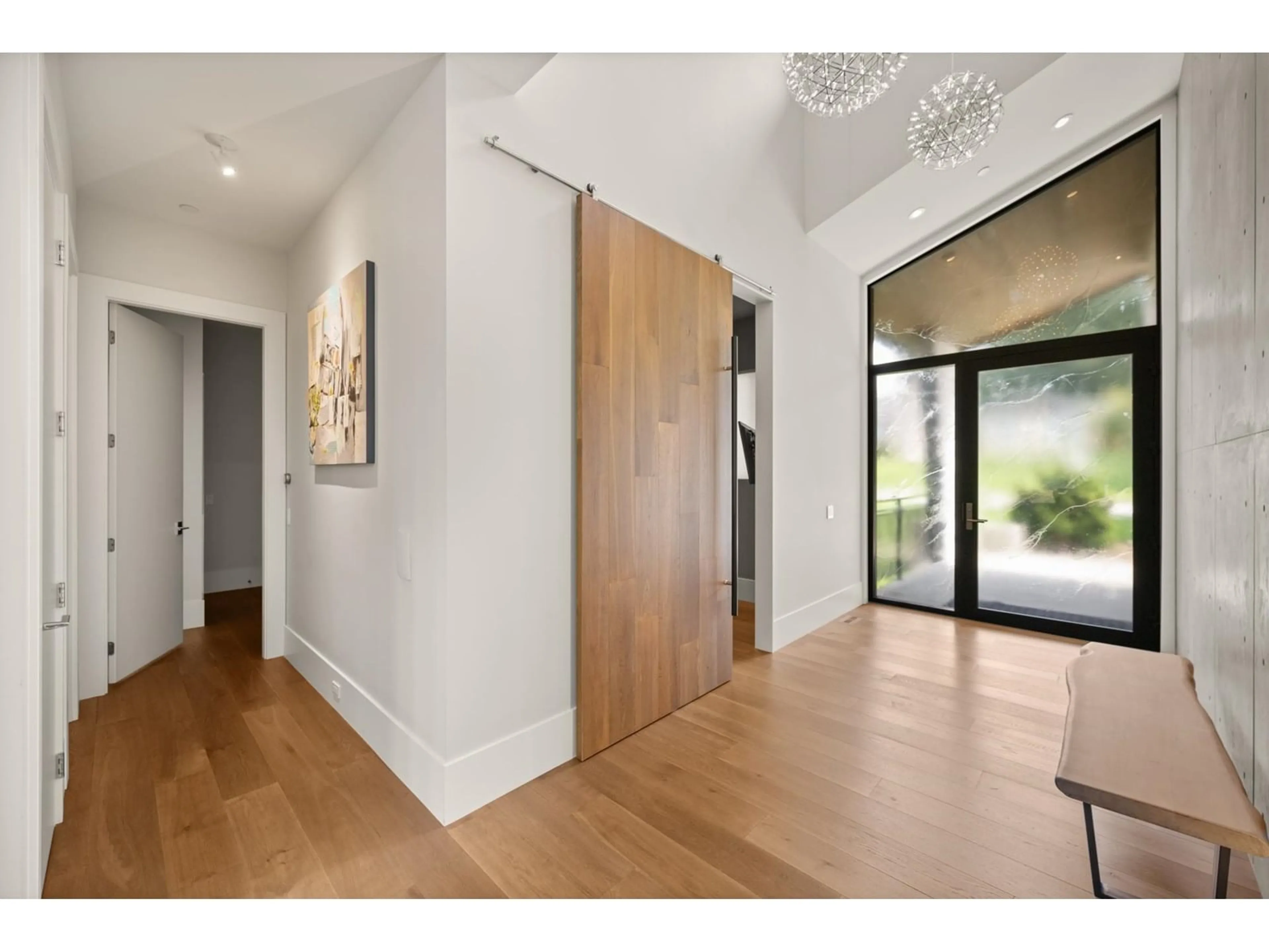 Indoor entryway for 1877 126, Surrey British Columbia V4A3P4