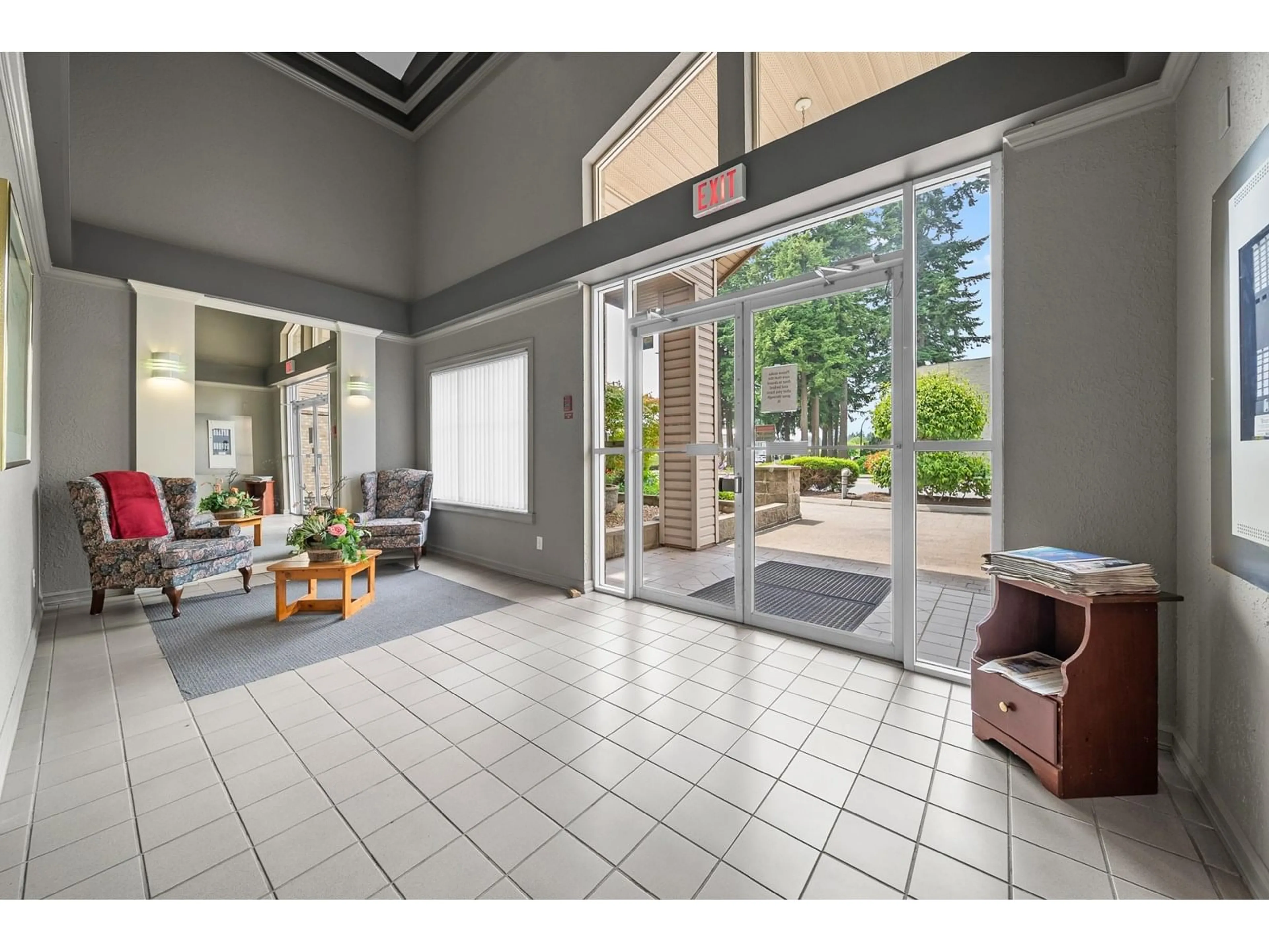 Indoor foyer for 103 - 2772 CLEARBROOK, Abbotsford British Columbia V2T6N6