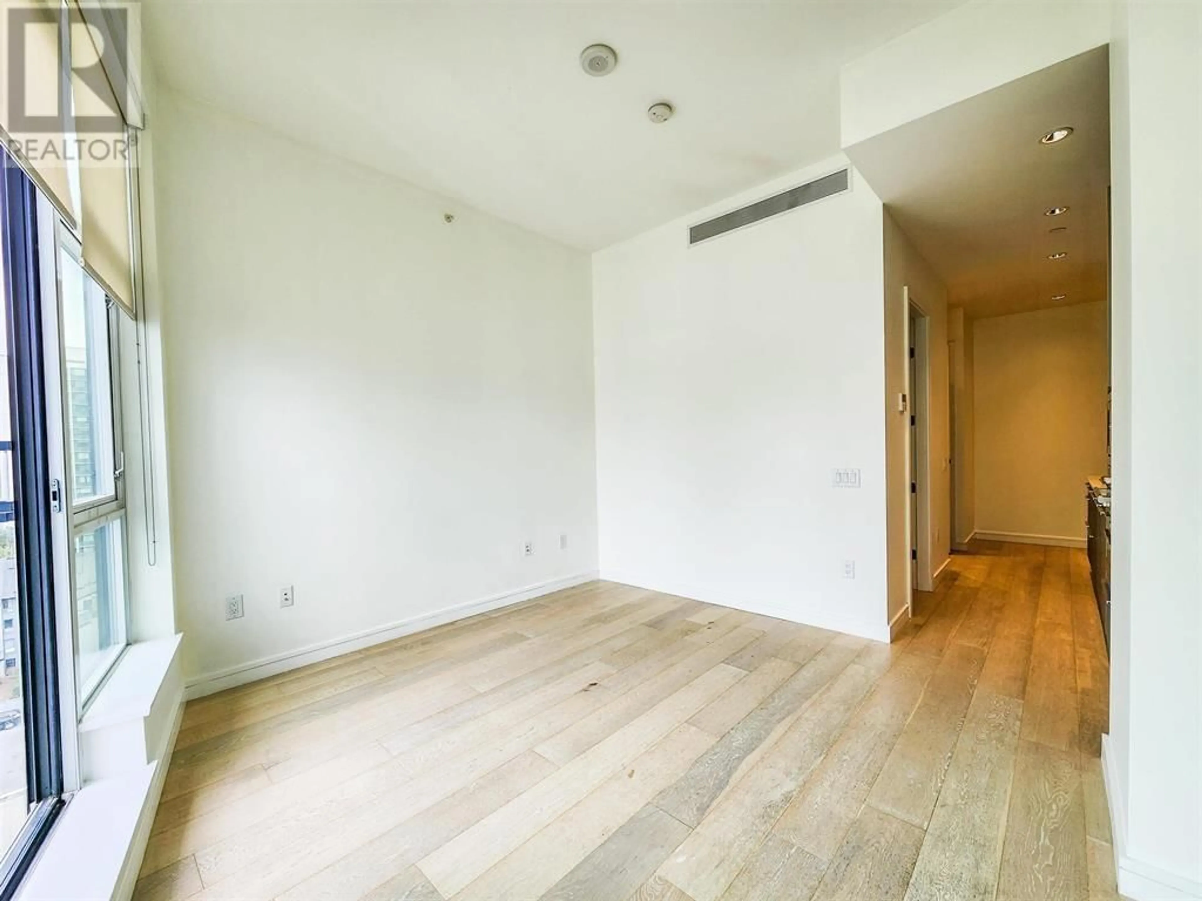 A pic of a room for 1006 - 1221 BIDWELL STREET, Vancouver British Columbia V6G0B1