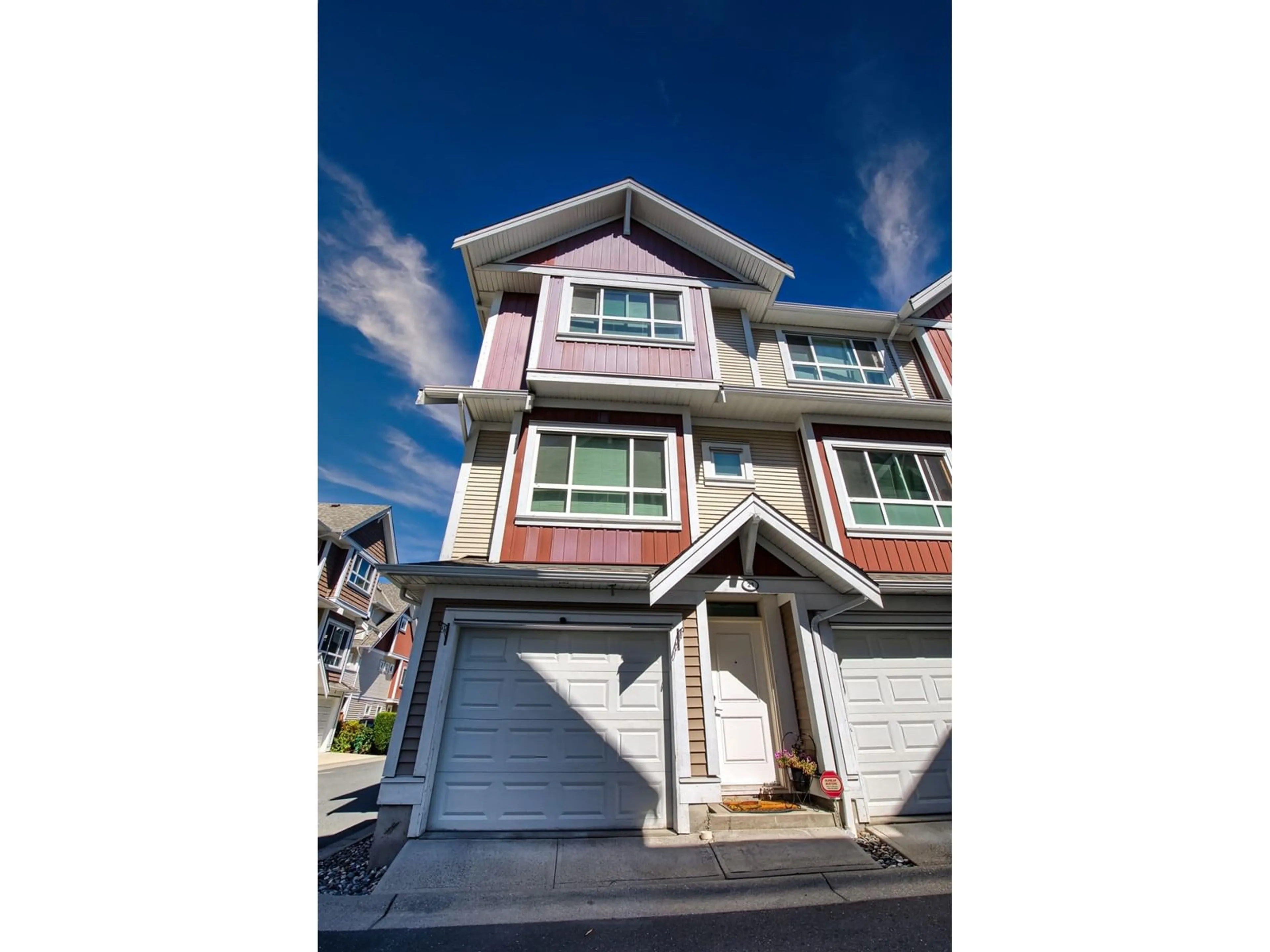 Unknown for 21 - 7298 199A, Langley British Columbia V2Y0H9