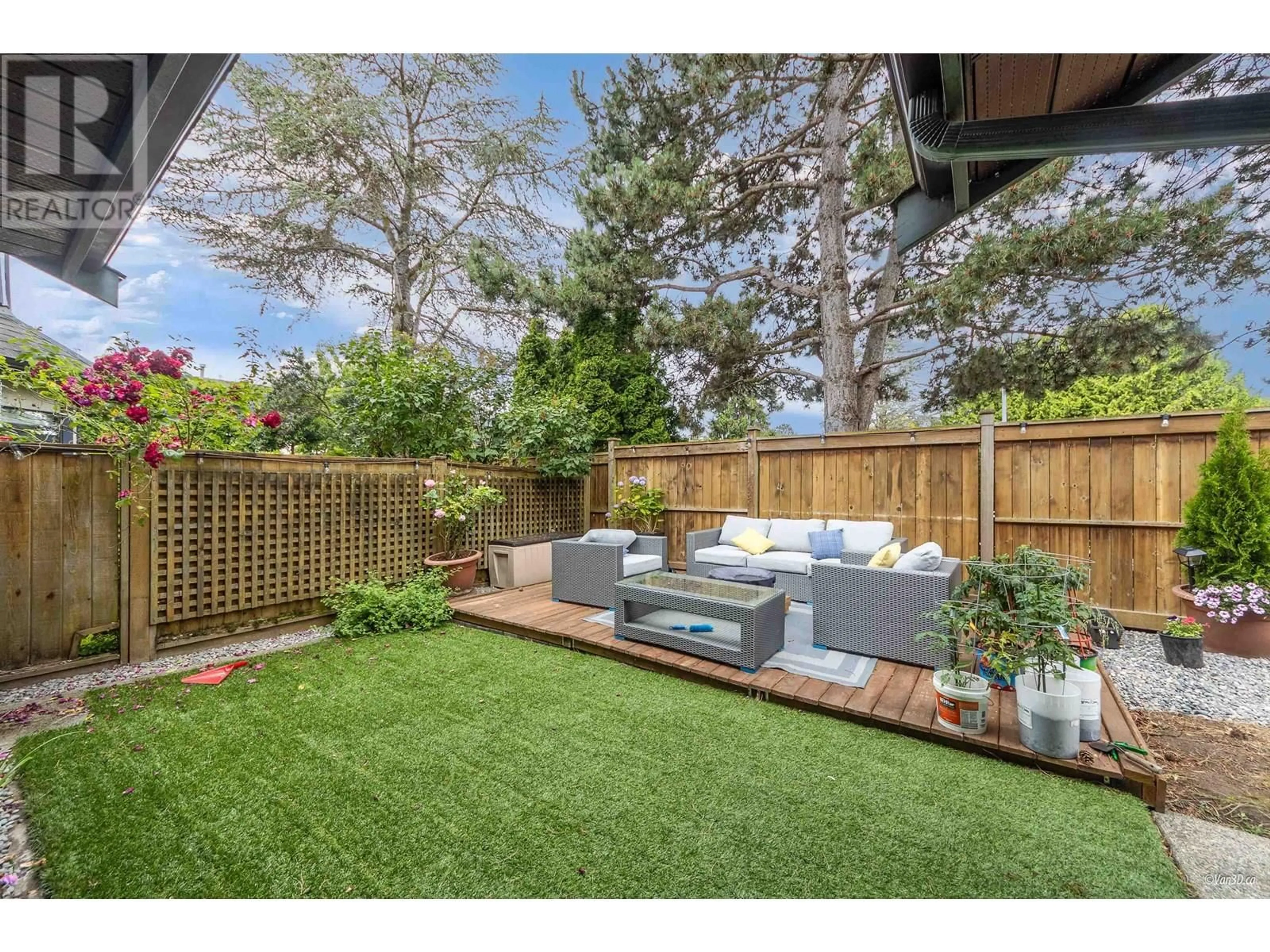Patio, street for 4266 FORTUNE AVENUE, Richmond British Columbia V7E5P7