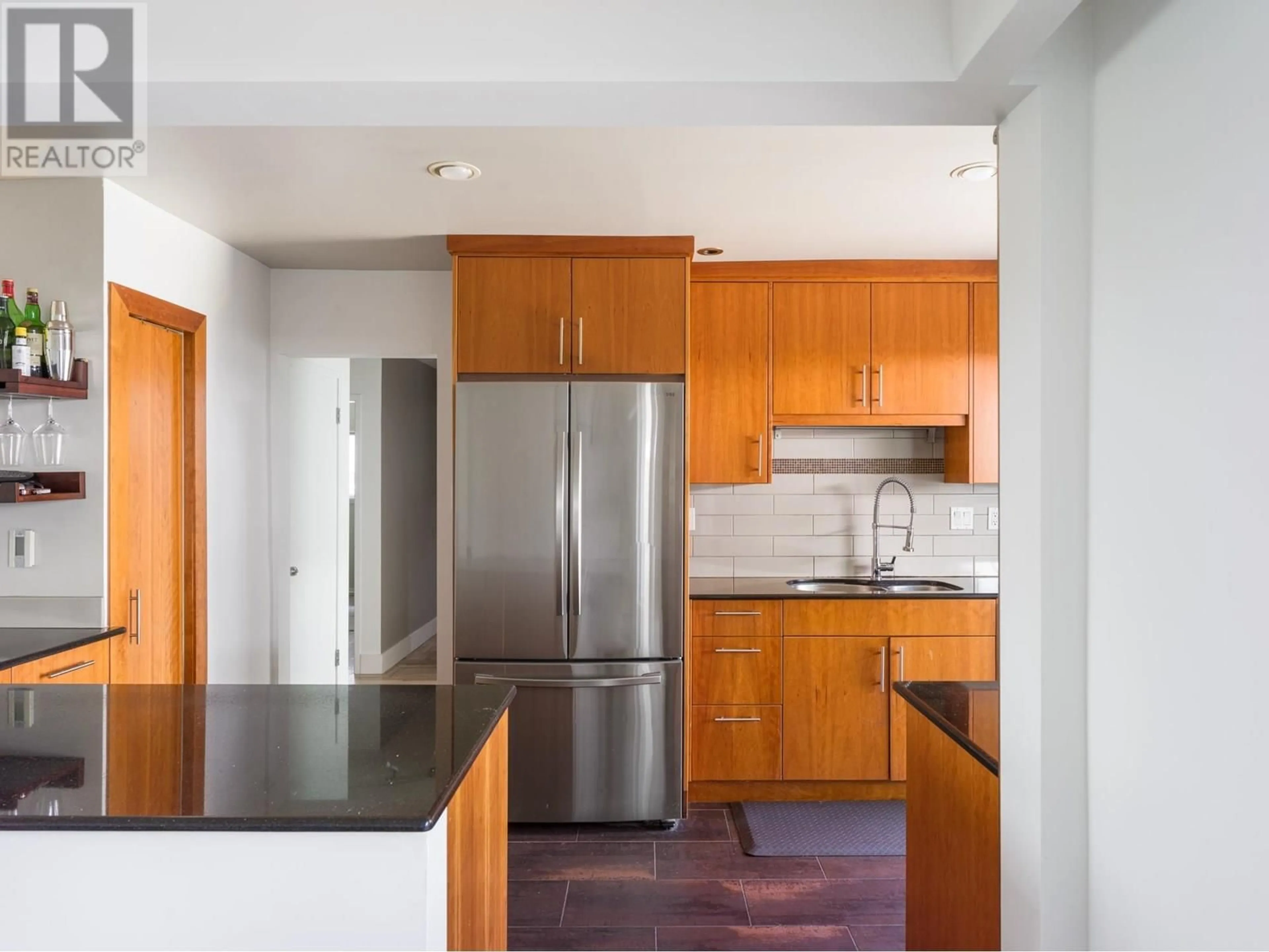 Unknown for 1240 SHAVINGTON STREET, North Vancouver British Columbia V7L1L2
