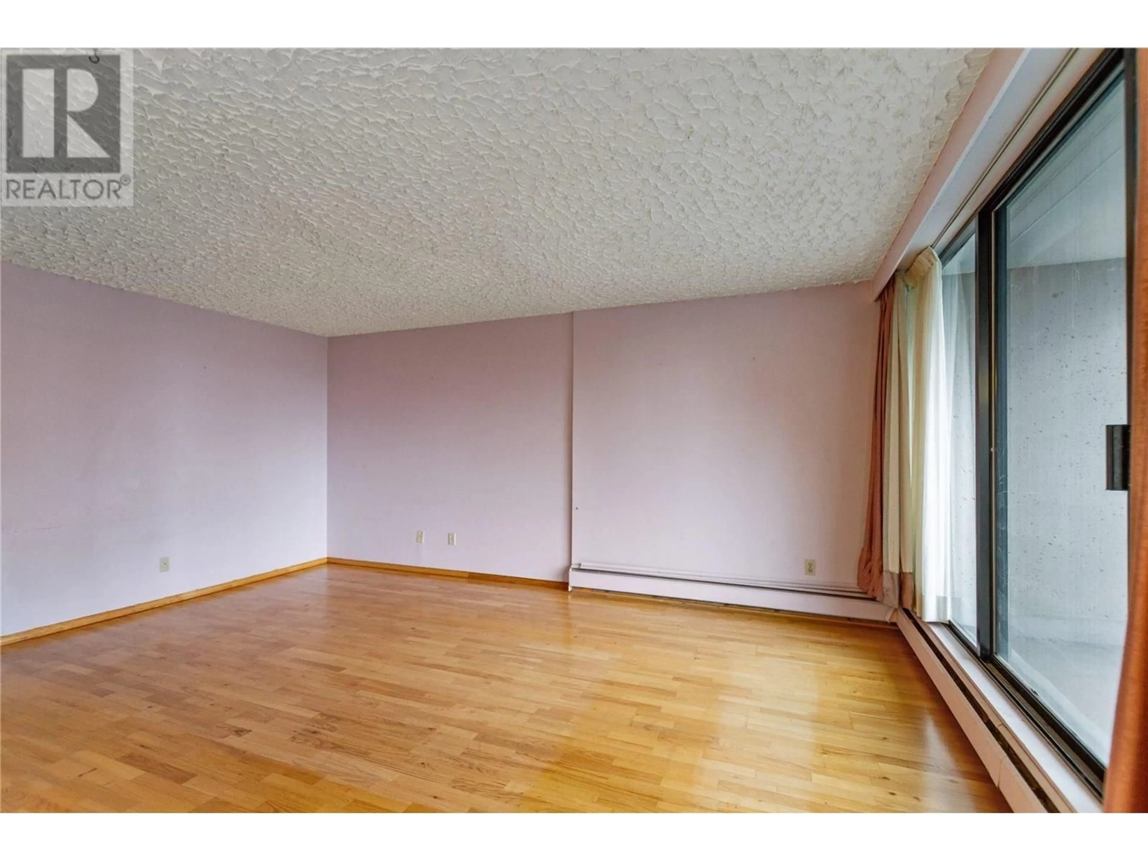 A pic of a room for 602 - 710 SEVENTH AVENUE, New Westminster British Columbia V3M5V3