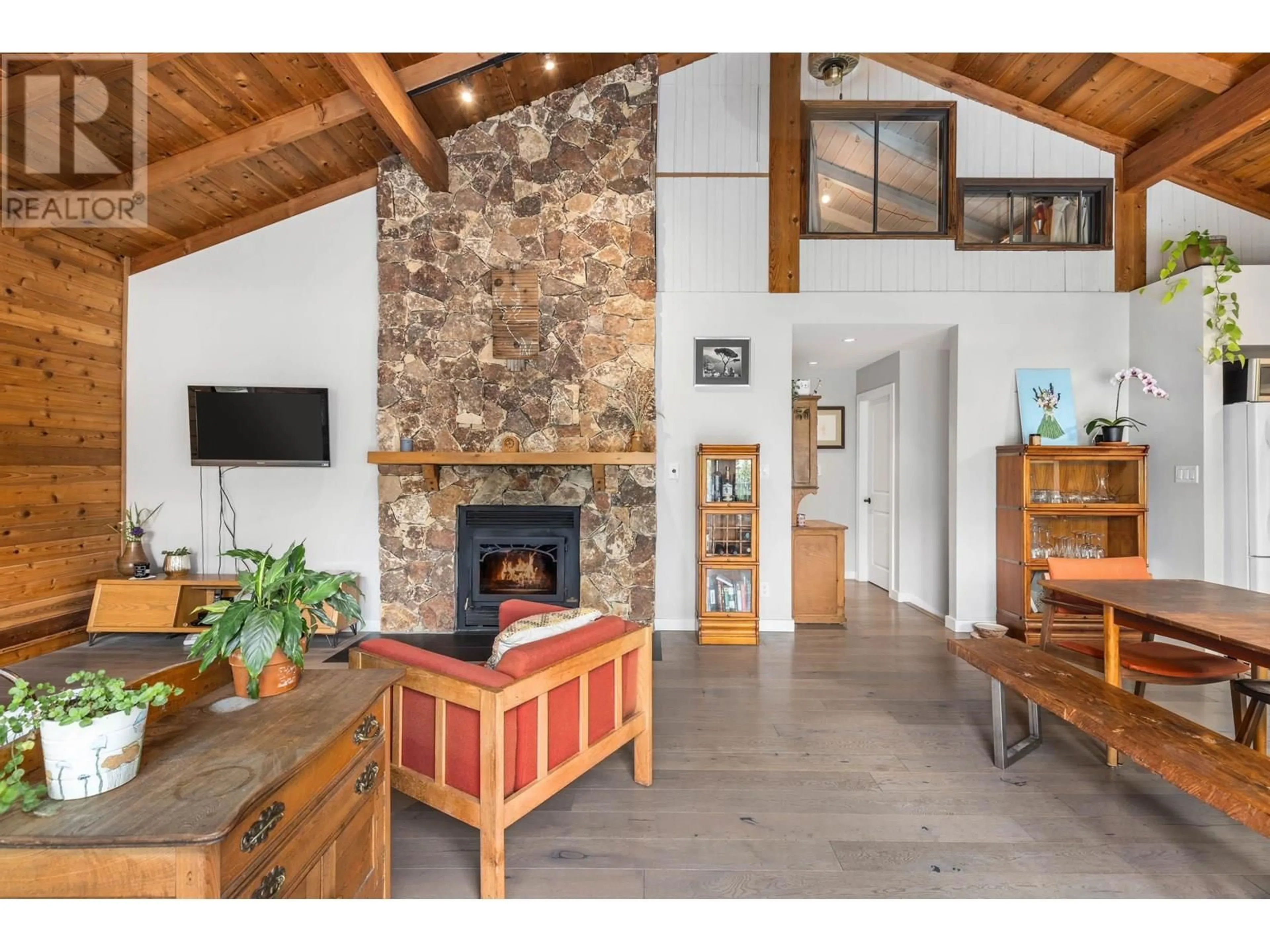 Unknown for 1553 FRASER ROAD, Pemberton British Columbia V0N2L0