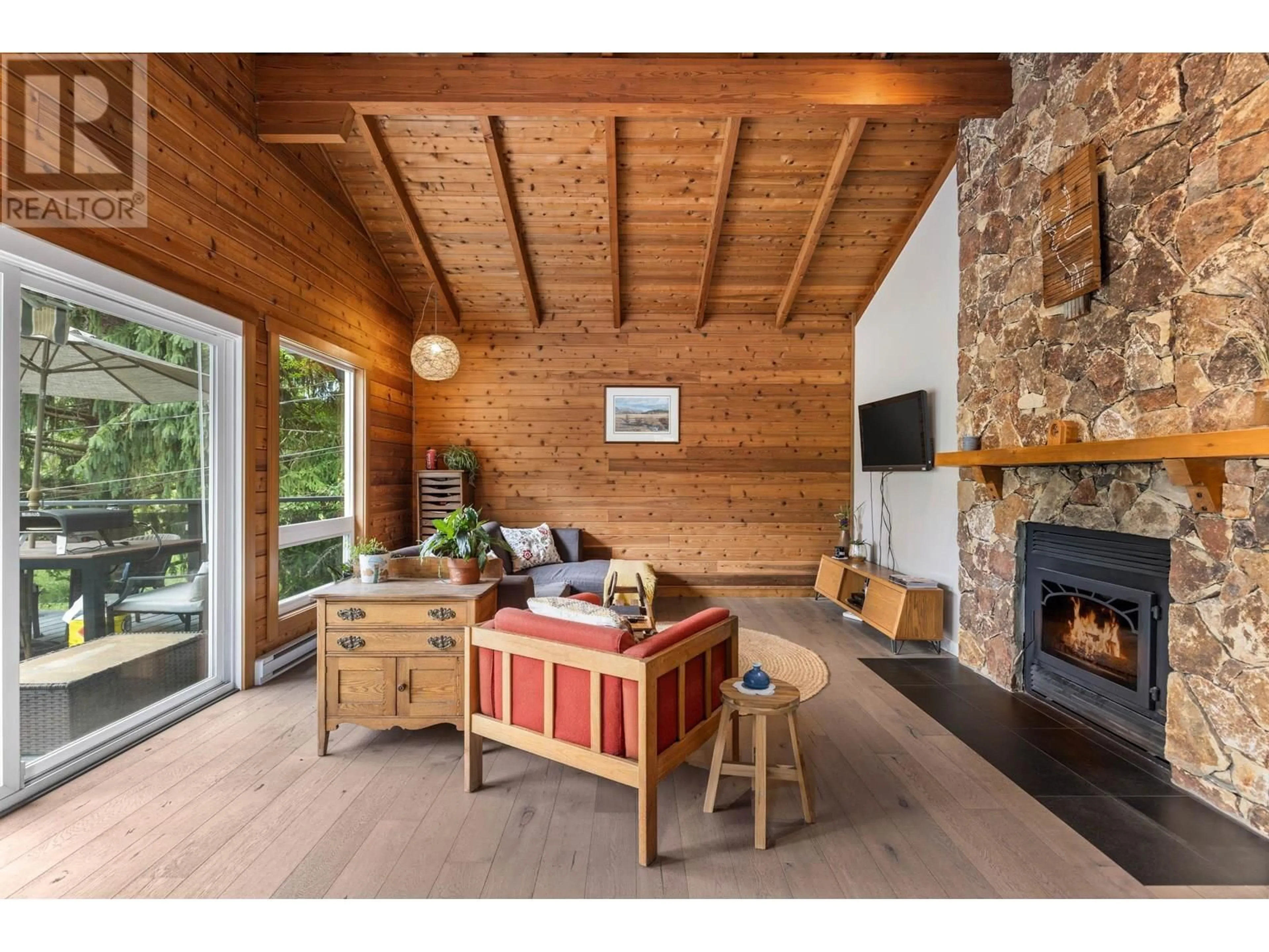 Living room with furniture, wood/laminate floor for 1553 FRASER ROAD, Pemberton British Columbia V0N2L0