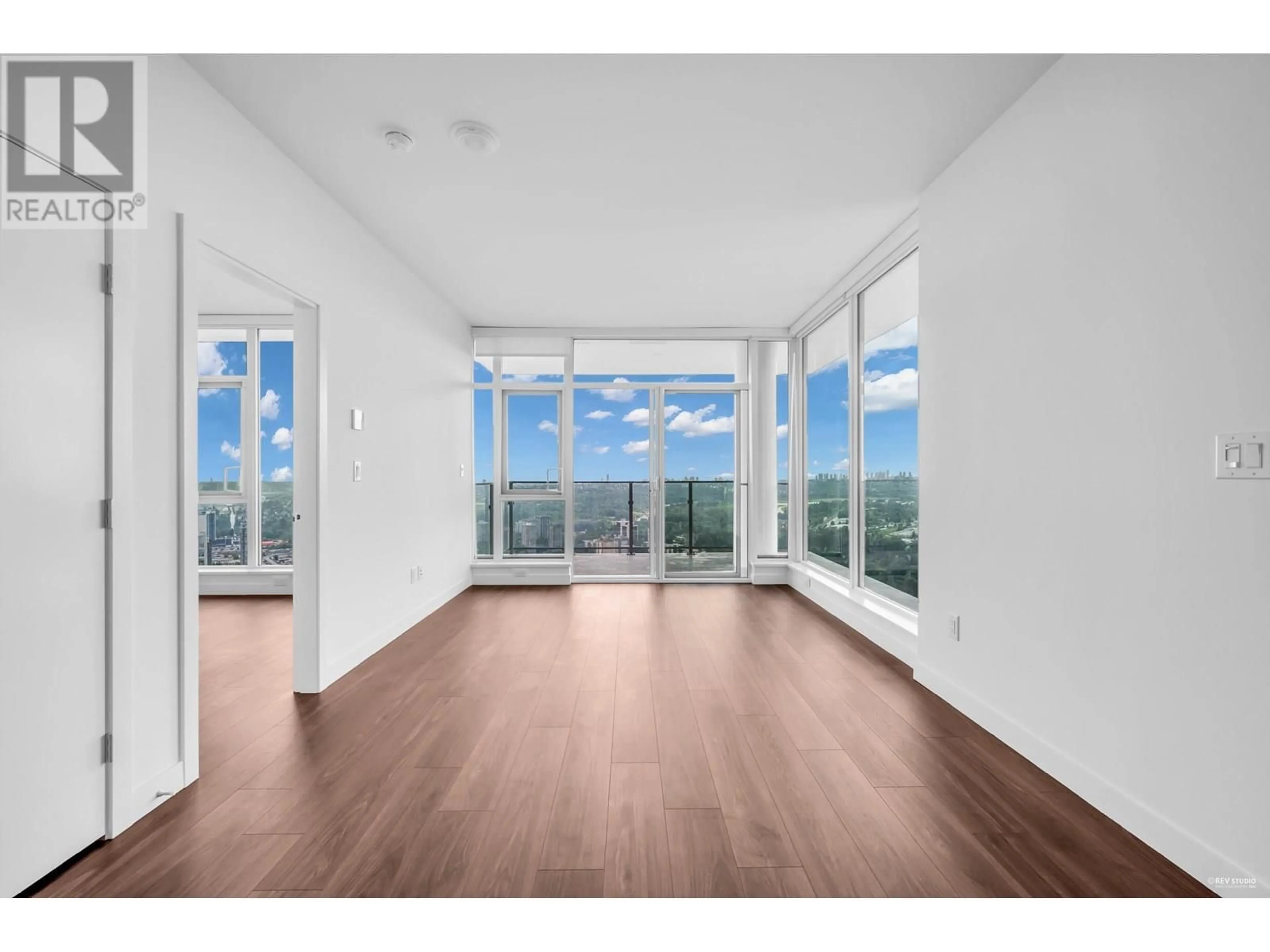 A pic of a room for 4407 - 518 CLARKE ROAD, Coquitlam British Columbia V3J0S7