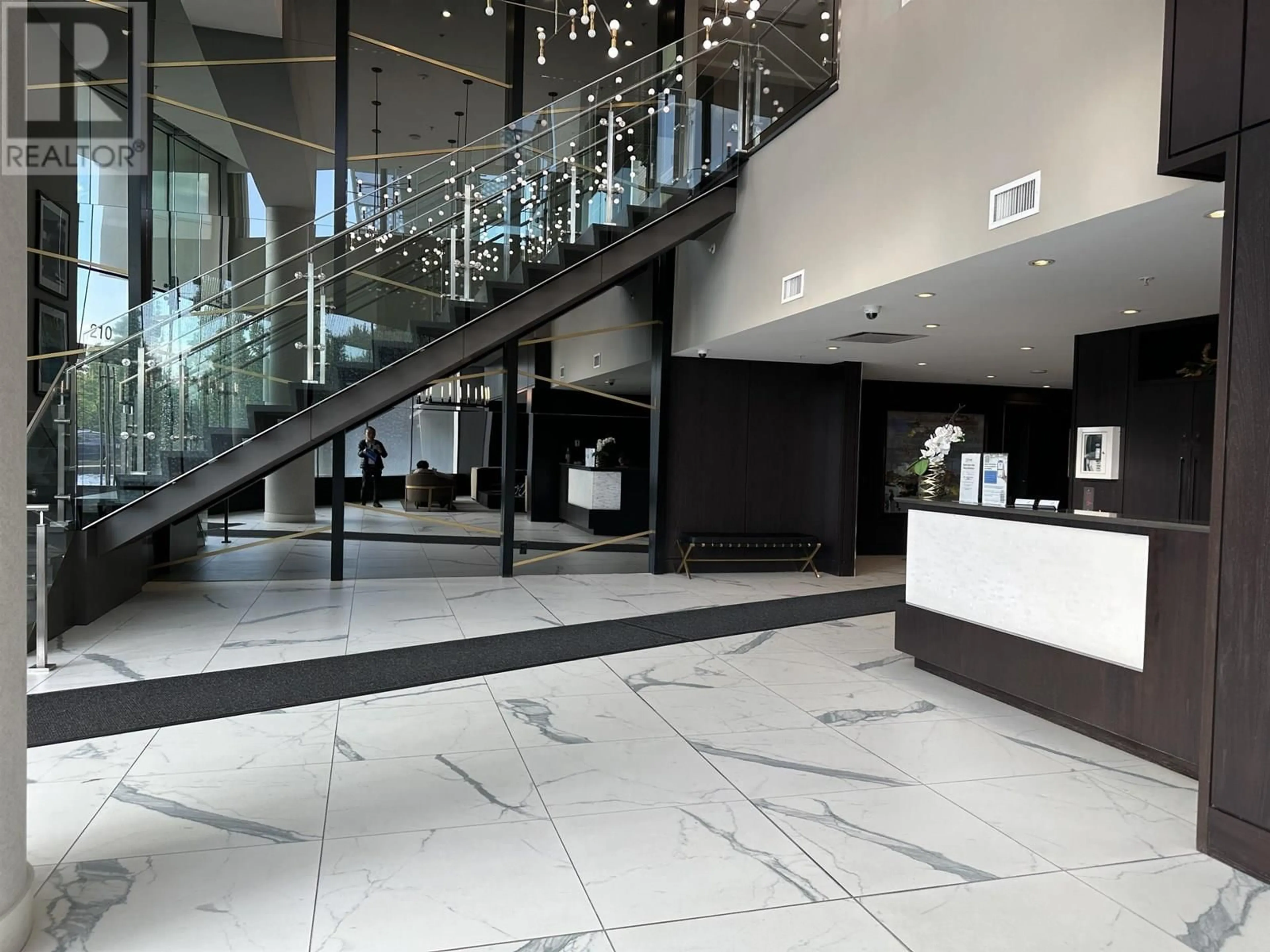 Lobby for 2003 - 210 SALTER STREET, New Westminster British Columbia V3M0J9