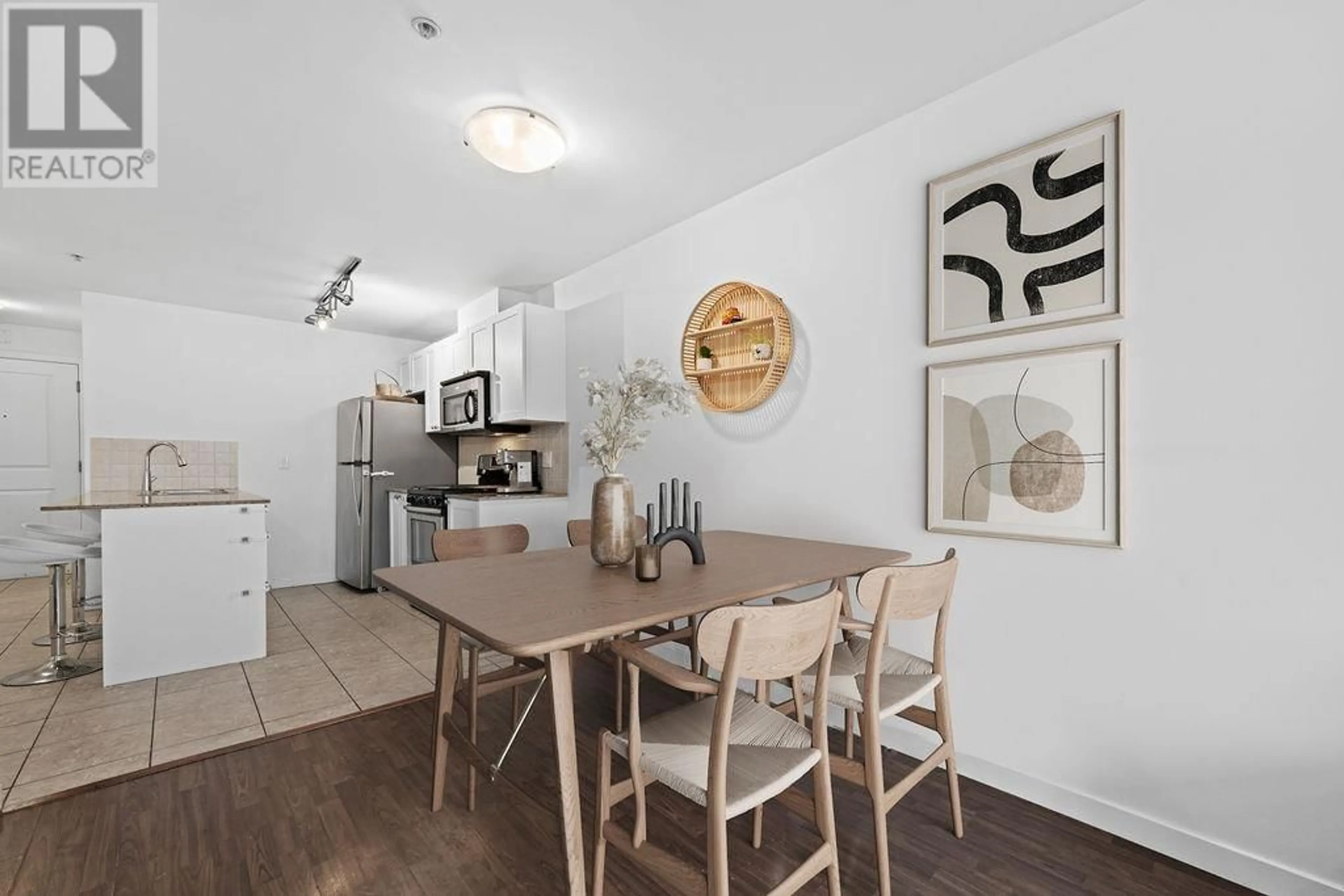 Dining room, unknown for 306 - 2636 HASTINGS STREET, Vancouver British Columbia V5K0A4